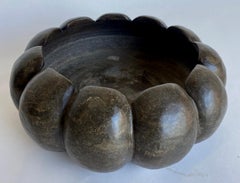 Marble Basin in the Shape of a Chrysanthemum Flower