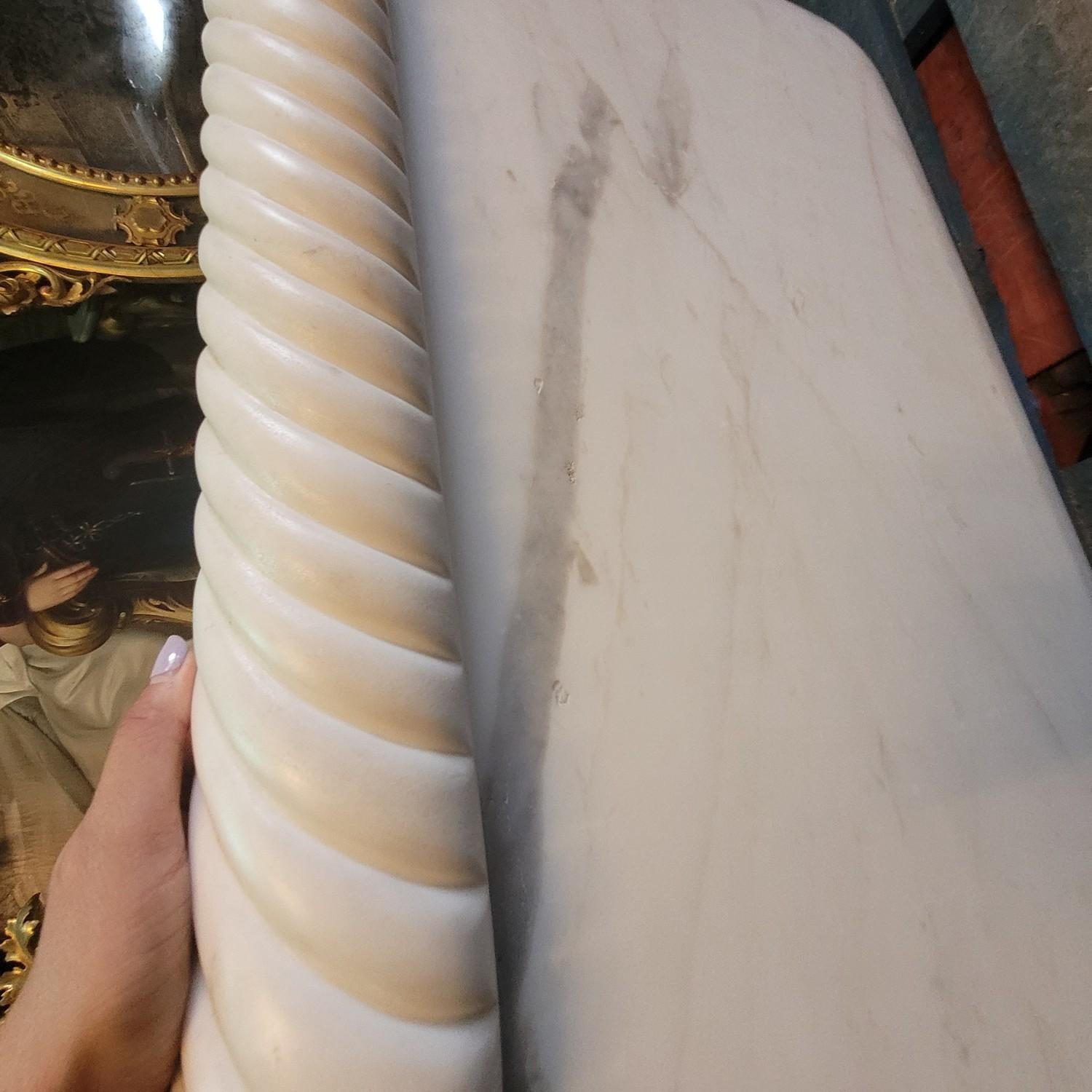 Marble Bathtub, Early/mid 19th Century For Sale 6