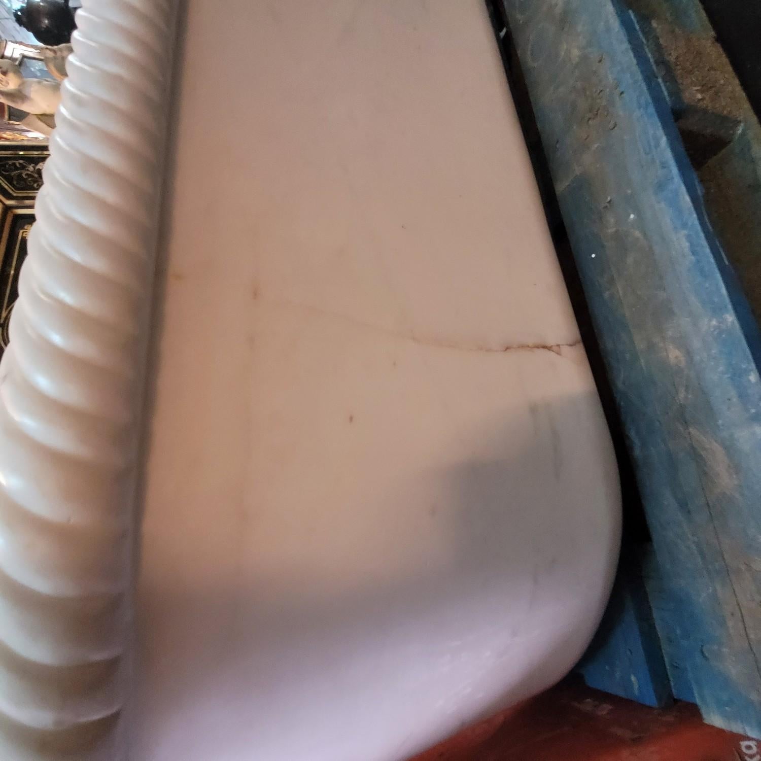 Marble Bathtub, Early/mid 19th Century For Sale 9