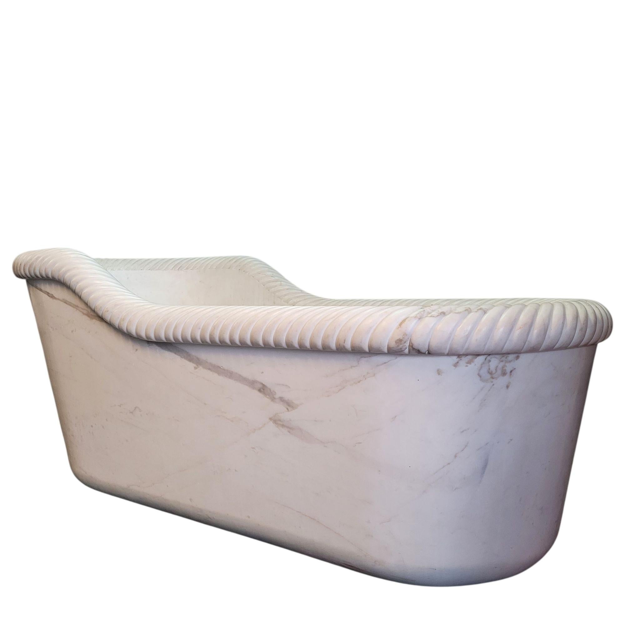 Marble Bathtub, Early/mid 19th Century For Sale 1
