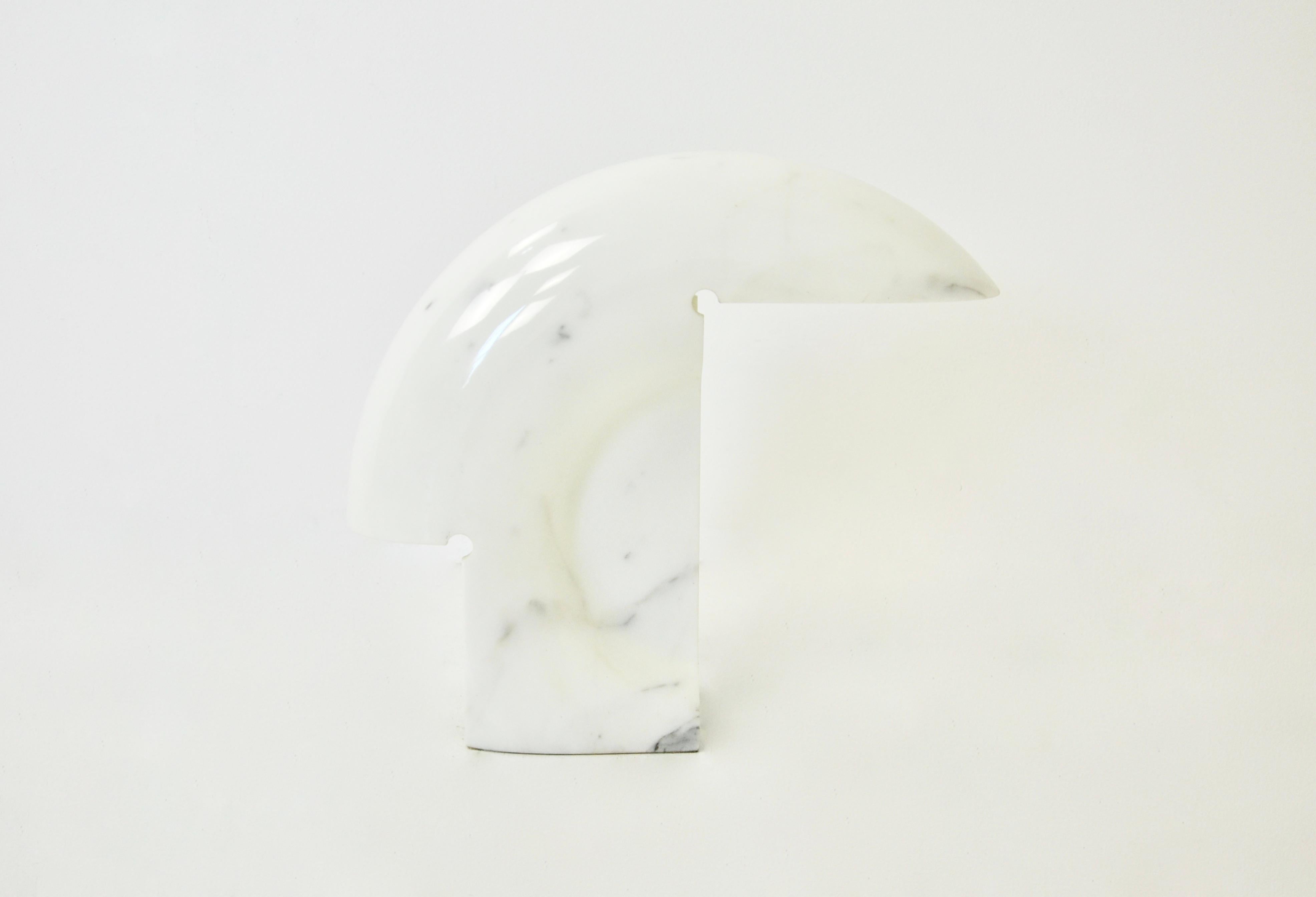 lamp completely in marble. Stamped flos on the inside. Wear due to time and age of the lamp.