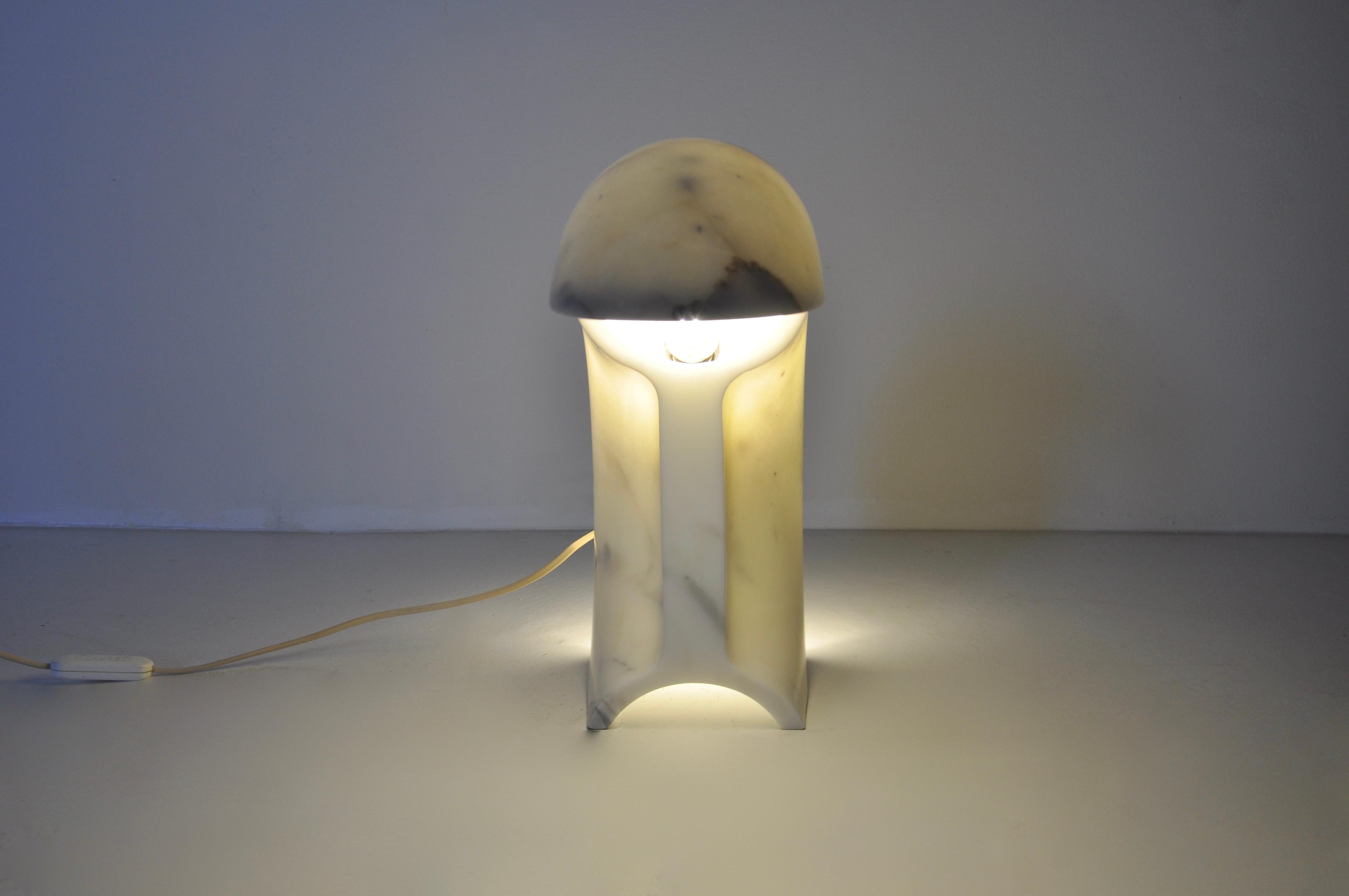 Lampe de bureau Biagio en marbre de Tobia Scarpa pour Flos, 1968 Bon état - En vente à Lasne, BE