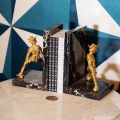 Belle marble bookend with brass jester