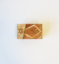 Boîte en marbre avec étoile juive de David
