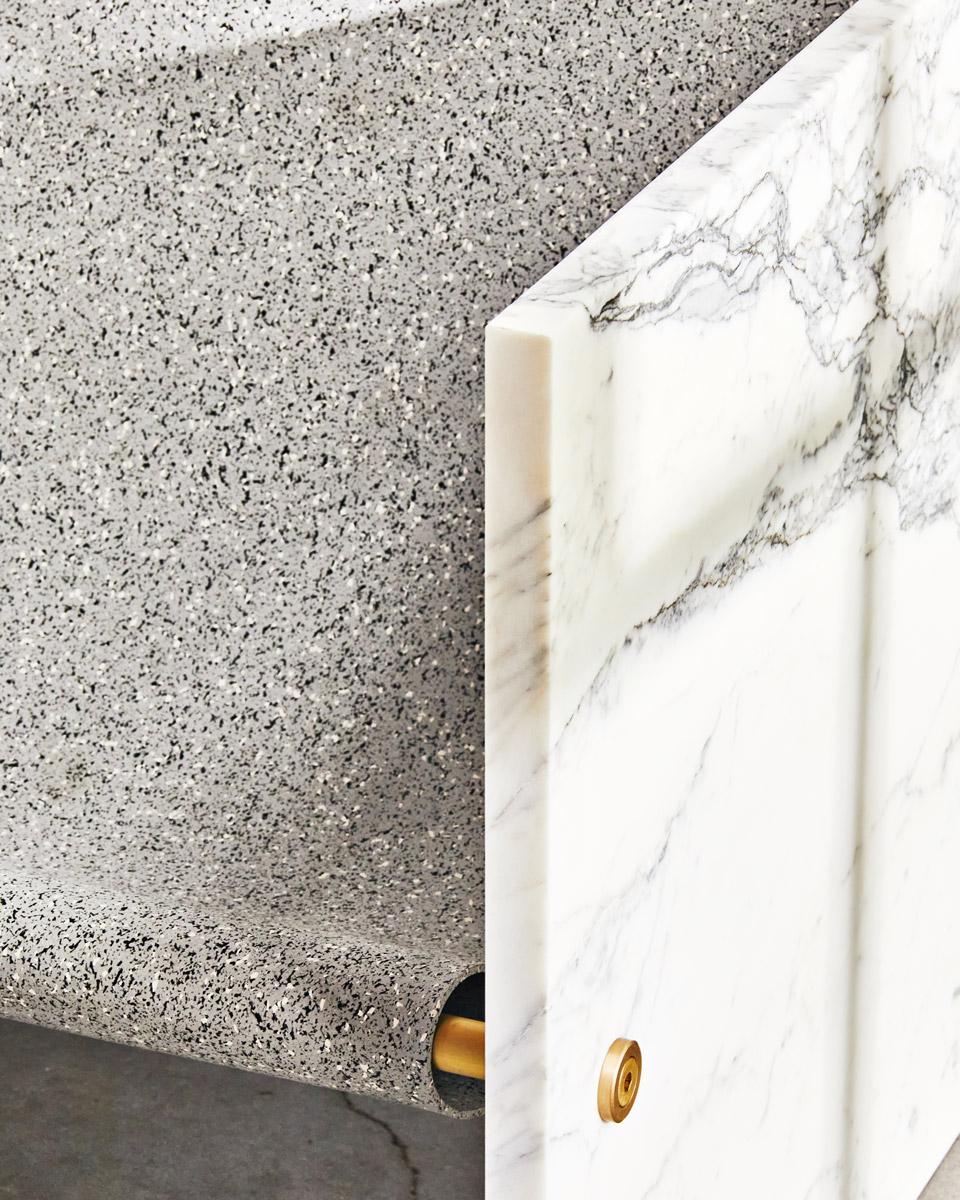 Sedia in marmo, ottone e mohair di Slash Objects In condizioni Nuovo in vendita a Brooklyn, NY