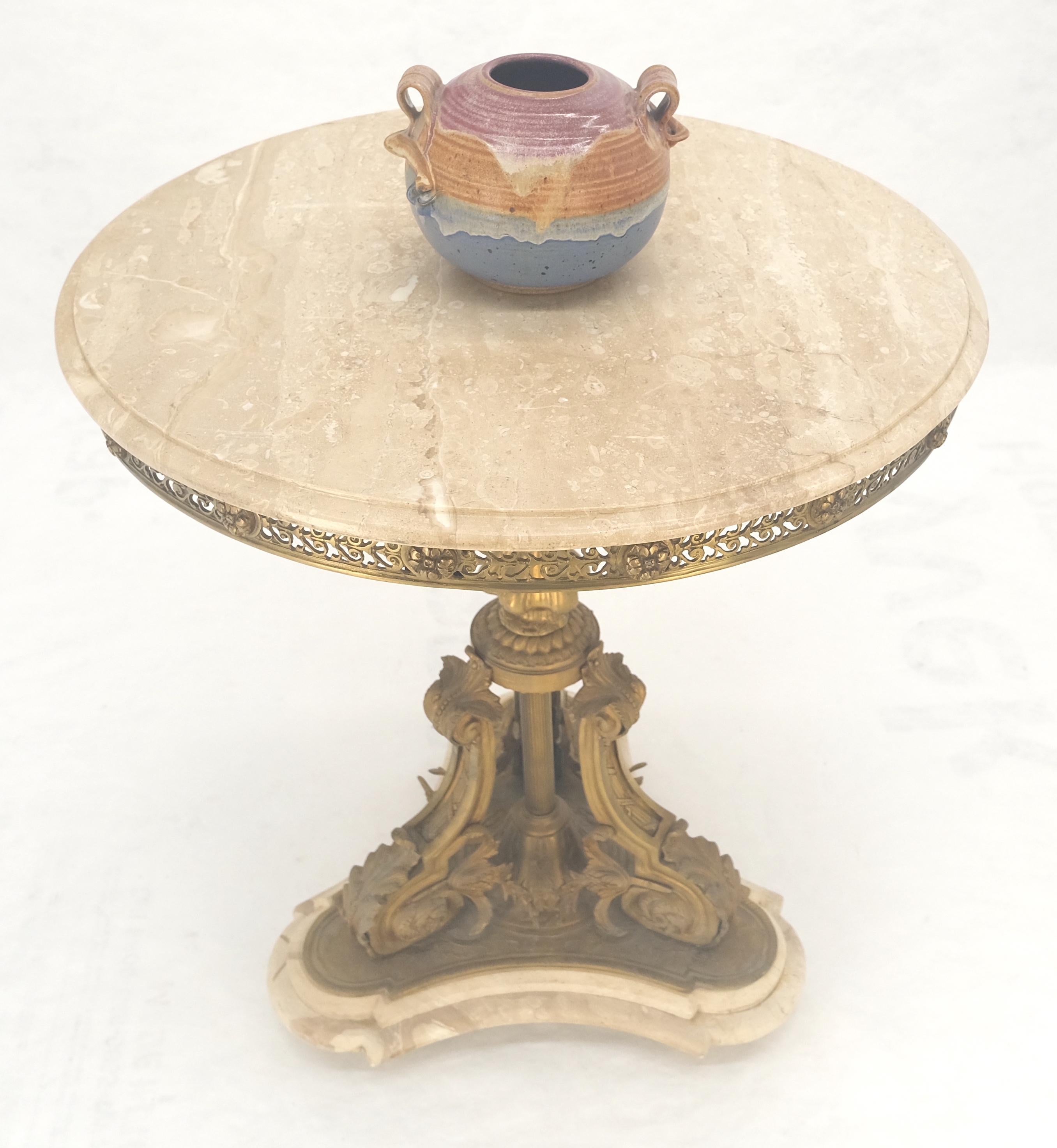 Marble & Bronze Base Fine Gueridon Side End Lamp Stand Mint For Sale 2