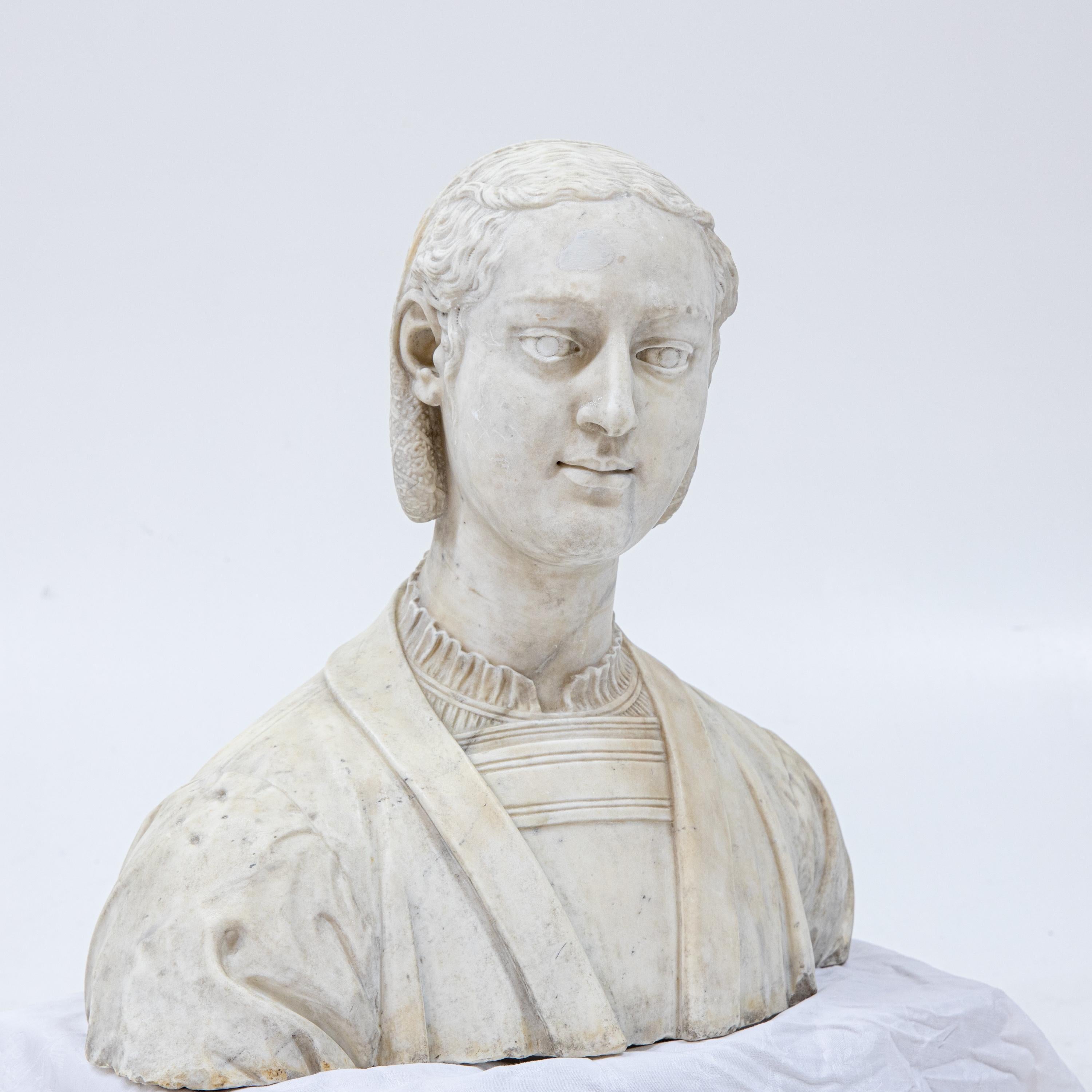 renaissance sculpture woman