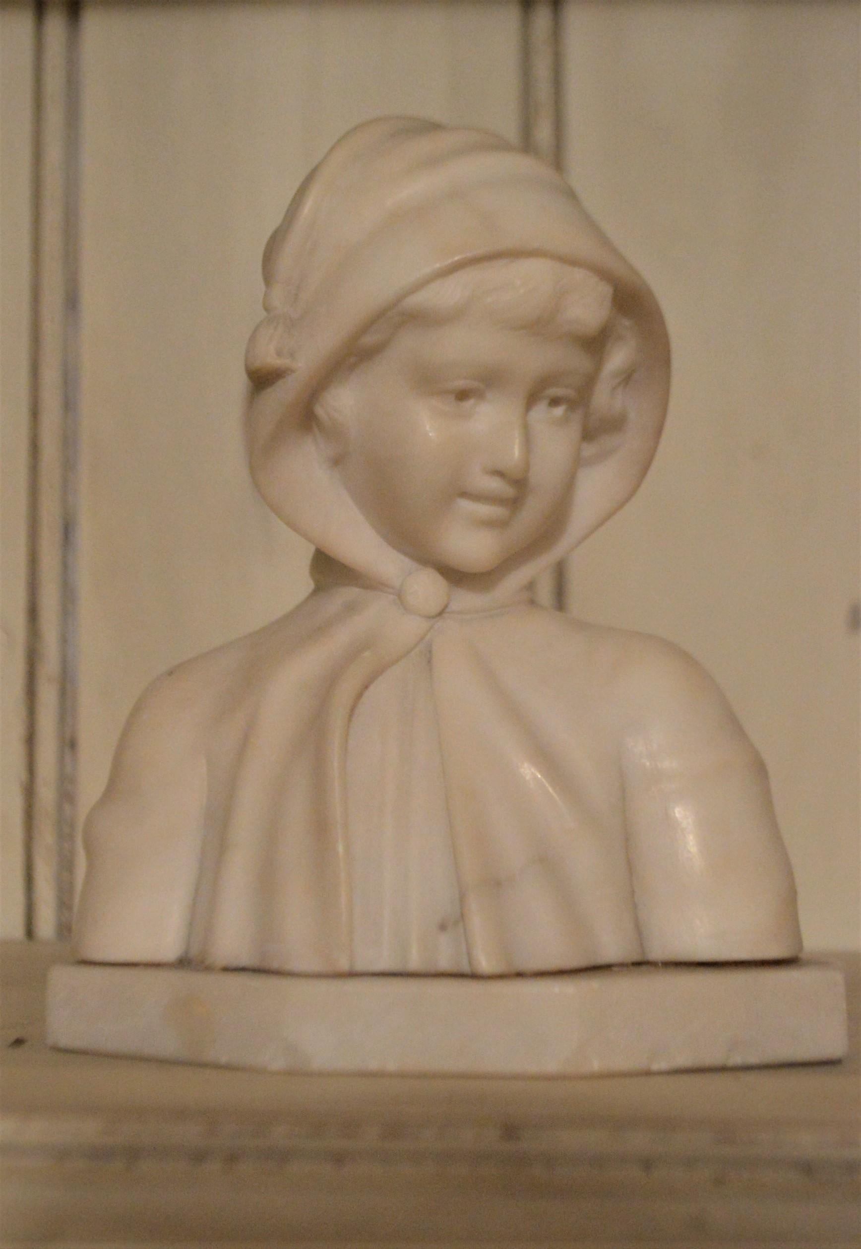Marble Bust of a Young Girl, Italian, 19th Century For Sale 1