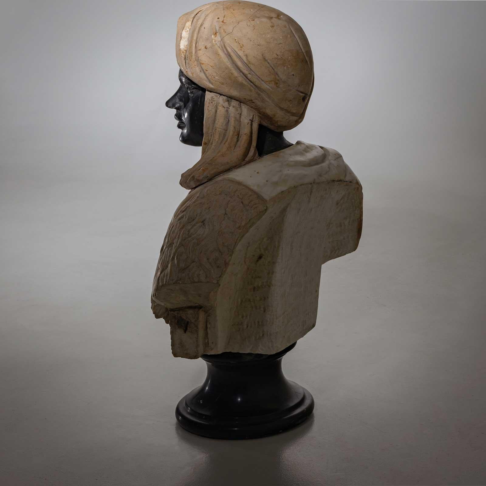 Marble Bust of an African Man, Italy 20th Century For Sale 6