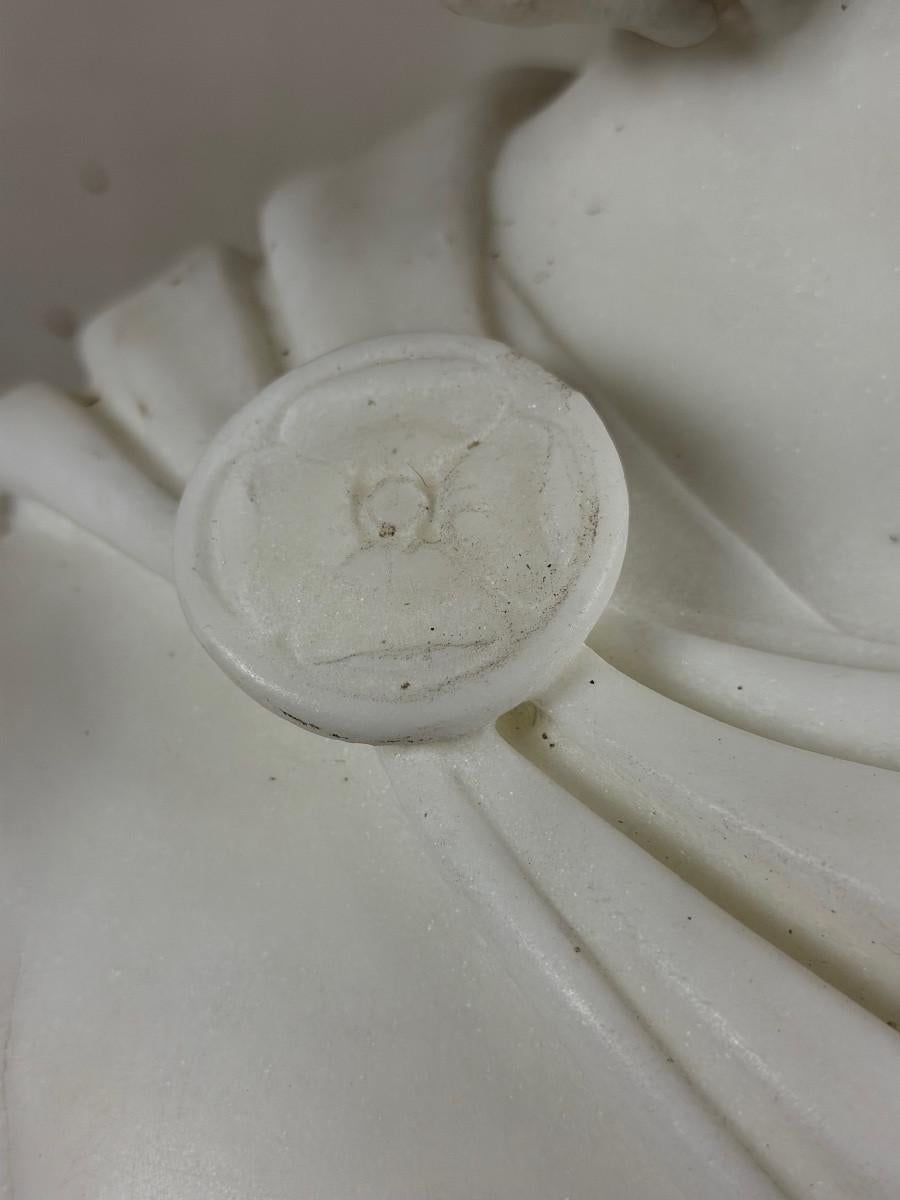 Busto di Apollo in marmo, 1880 circa In condizioni ottime in vendita a Honnelles, WHT