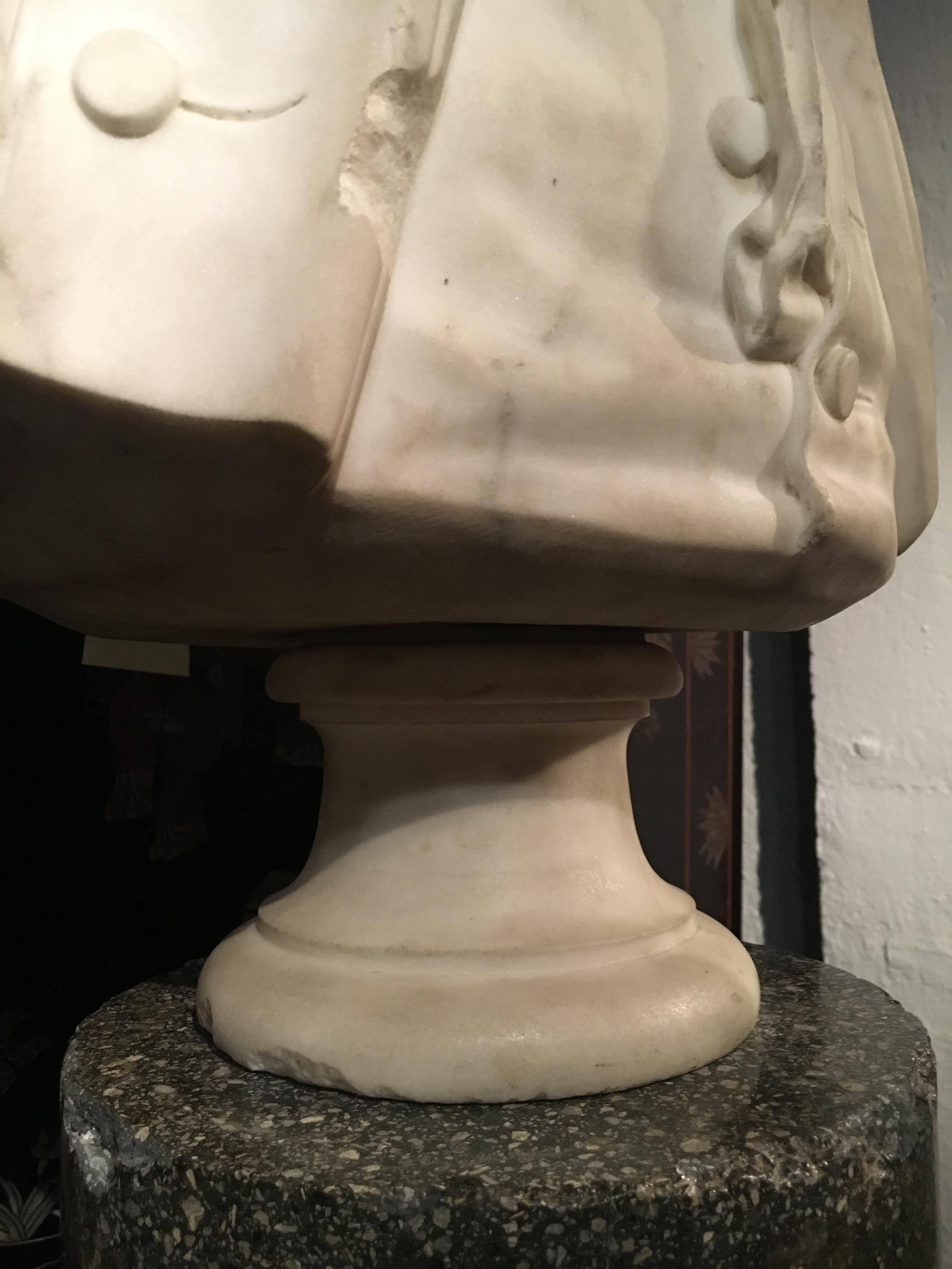 Marble Bust of General La Fayette, circa 1835 In Excellent Condition For Sale In Saint-Ouen, FR