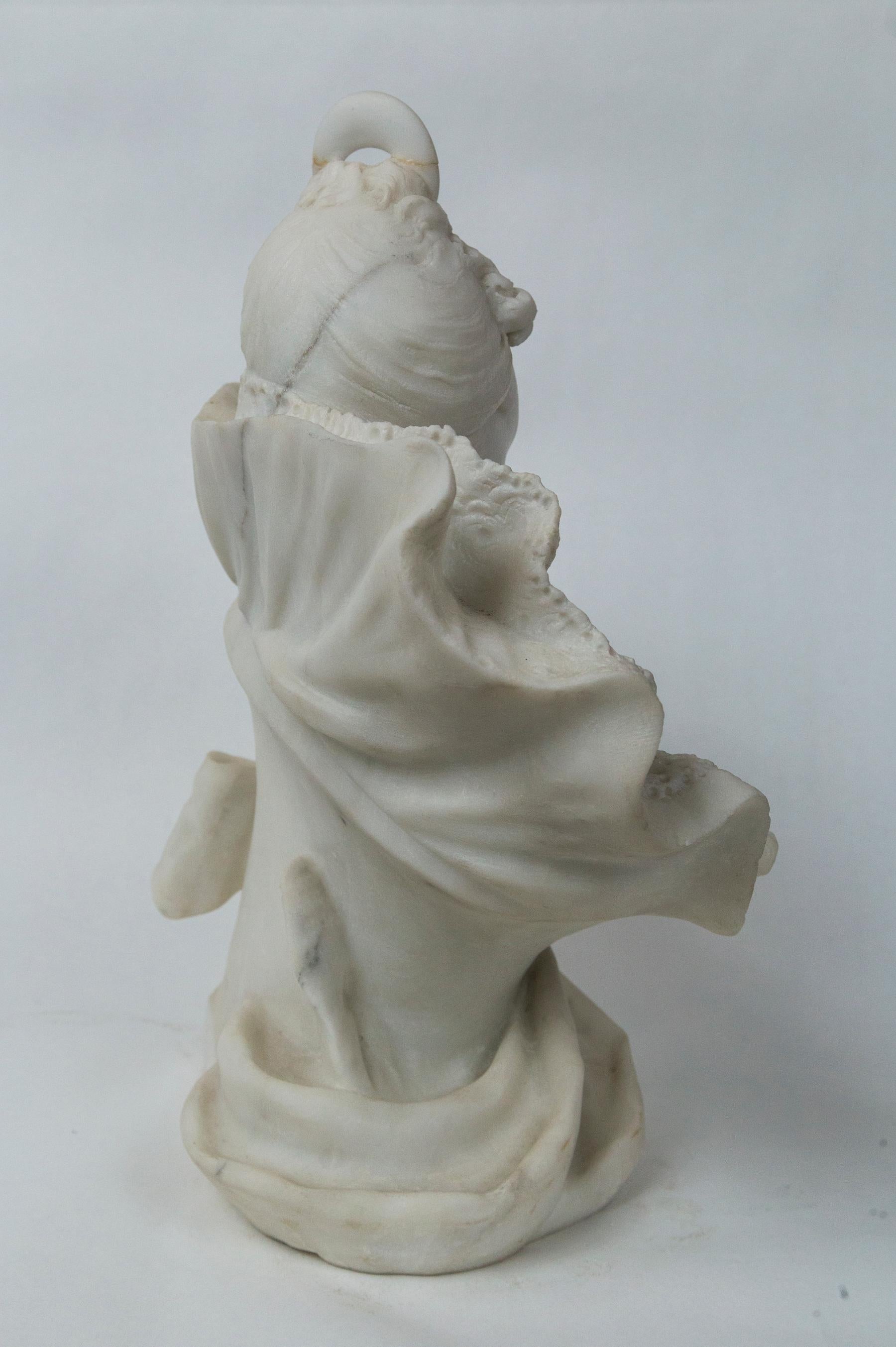 Marble Bust of Lady with a Frilly Collar For Sale 2