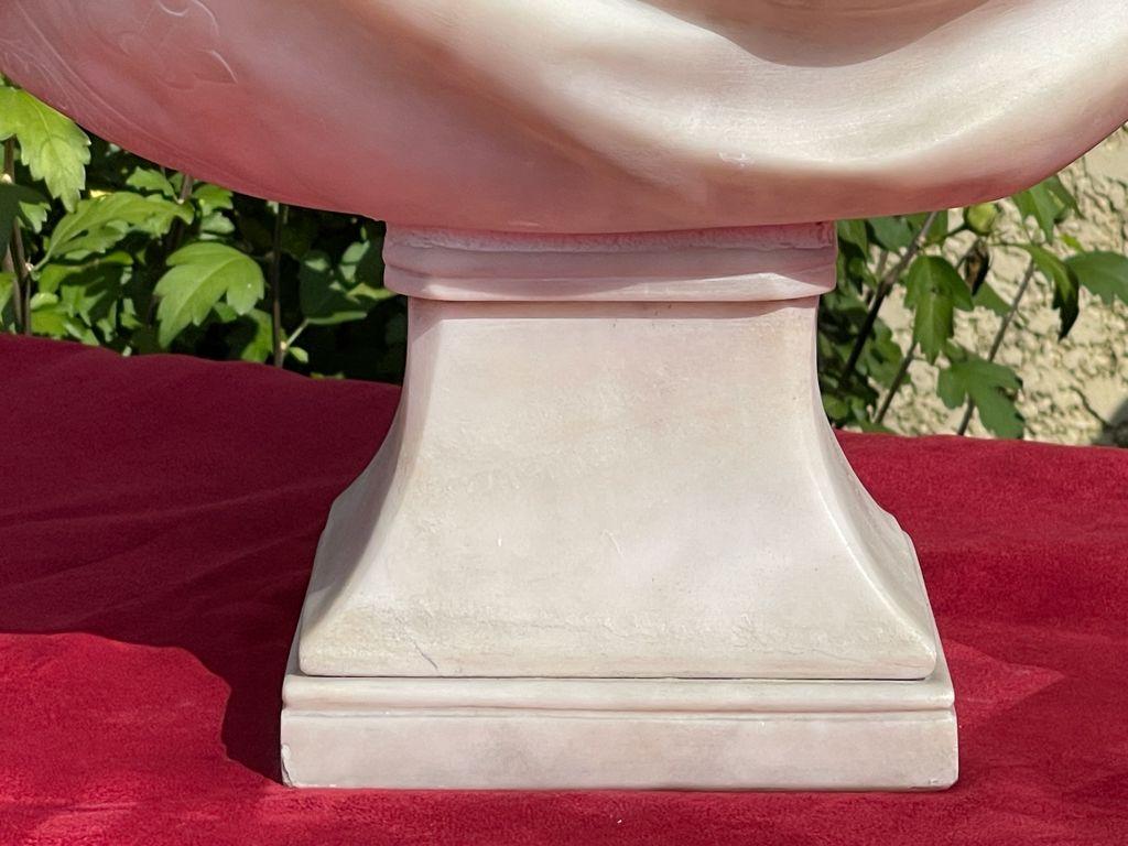 Marble Bust Of Marie-Antoinette, Height 81cm - XIXth century For Sale 4