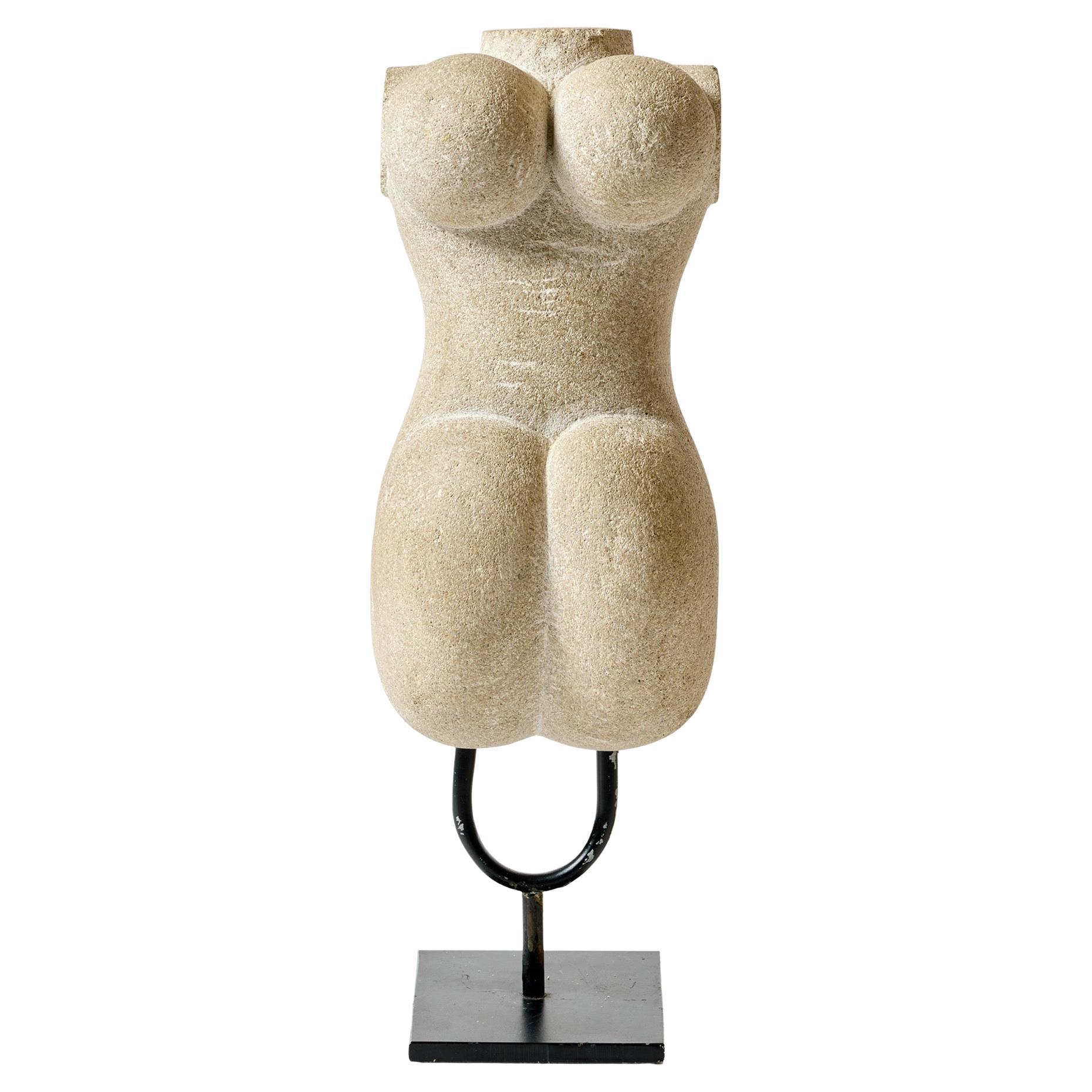 Busto in marmo su piedistallo in vendita
