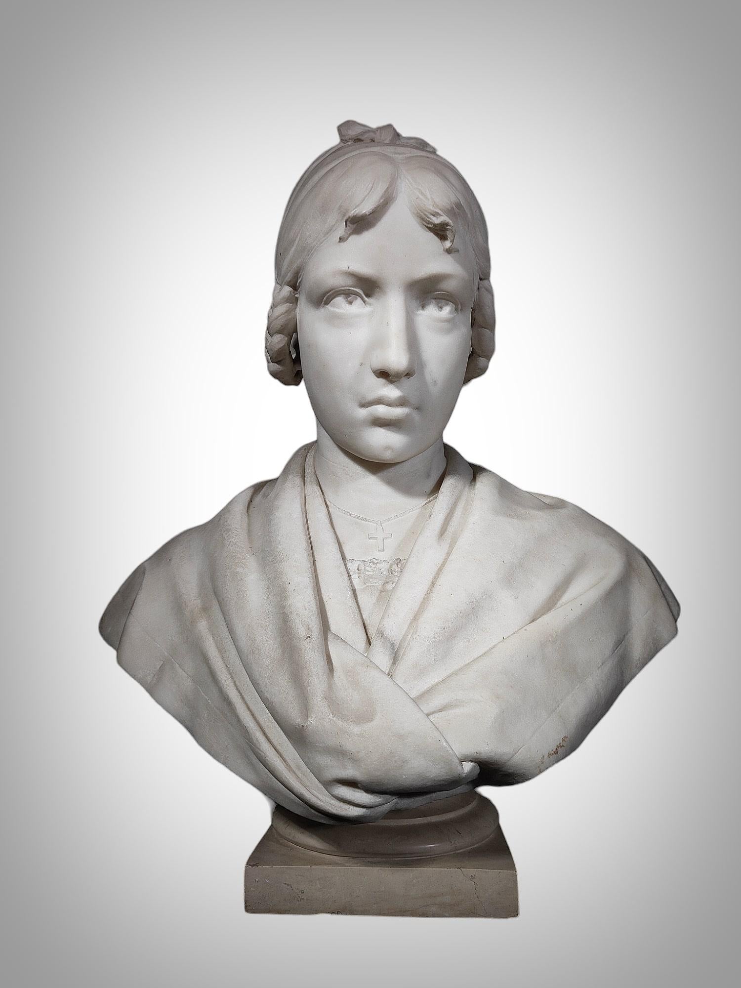 Marble Bust Signed (1927) In Good Condition For Sale In Madrid, ES