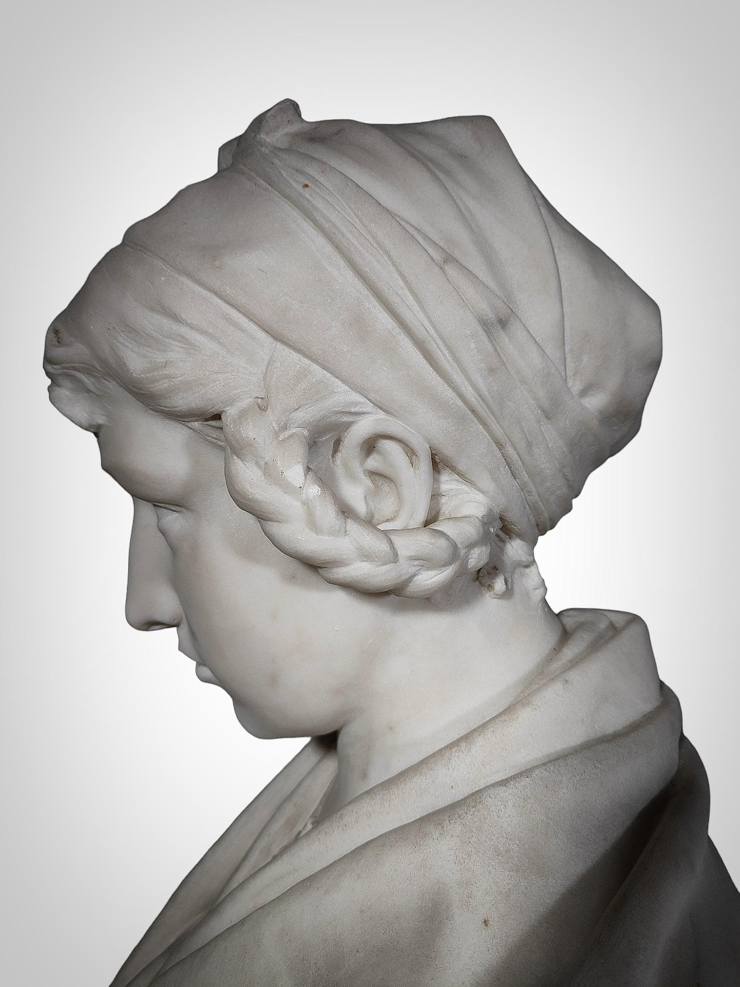 Marble Bust Signed (1927) For Sale 3