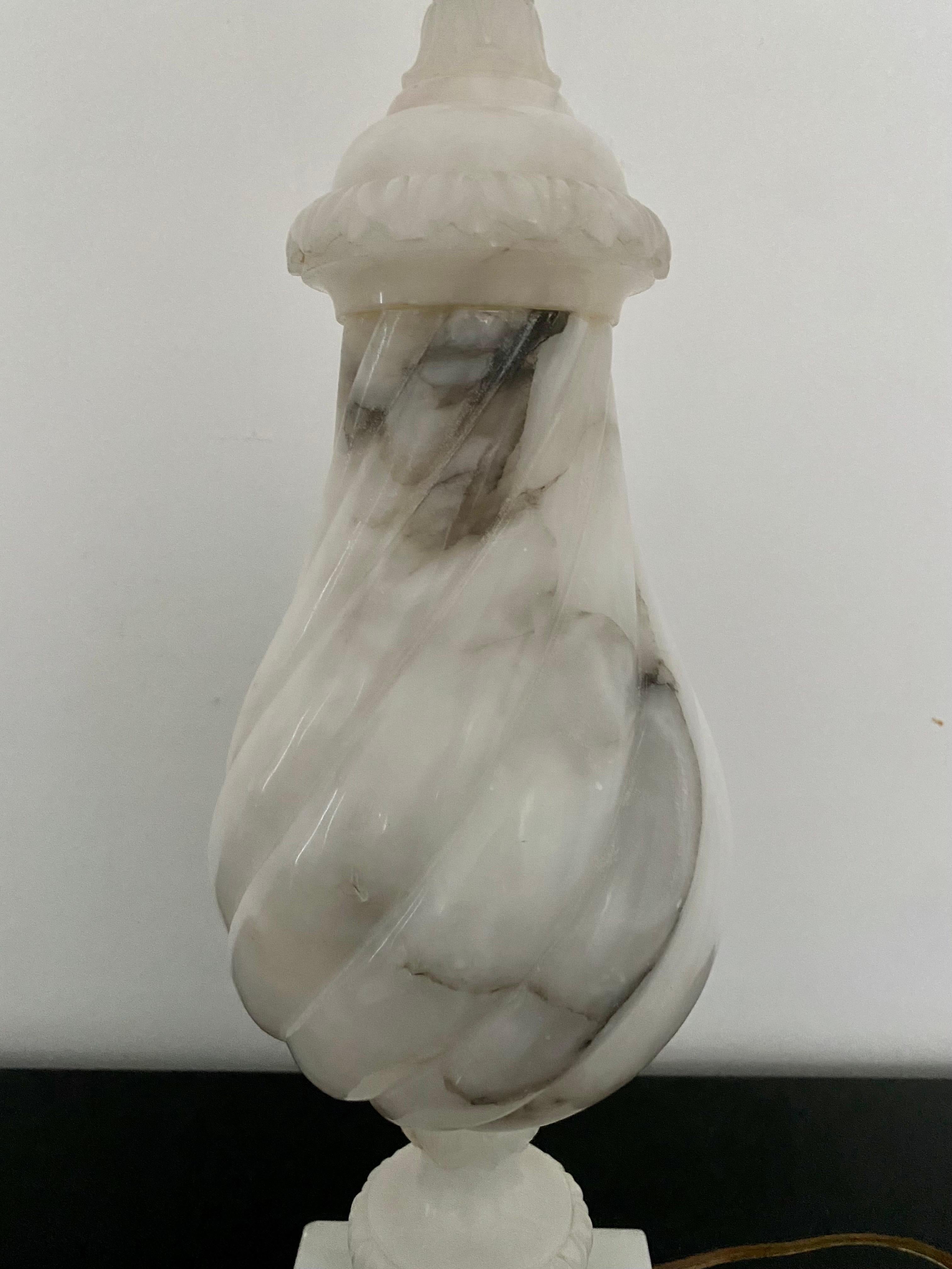 20th Century Marble Carved Twisted Balustrade Table Lamp For Sale