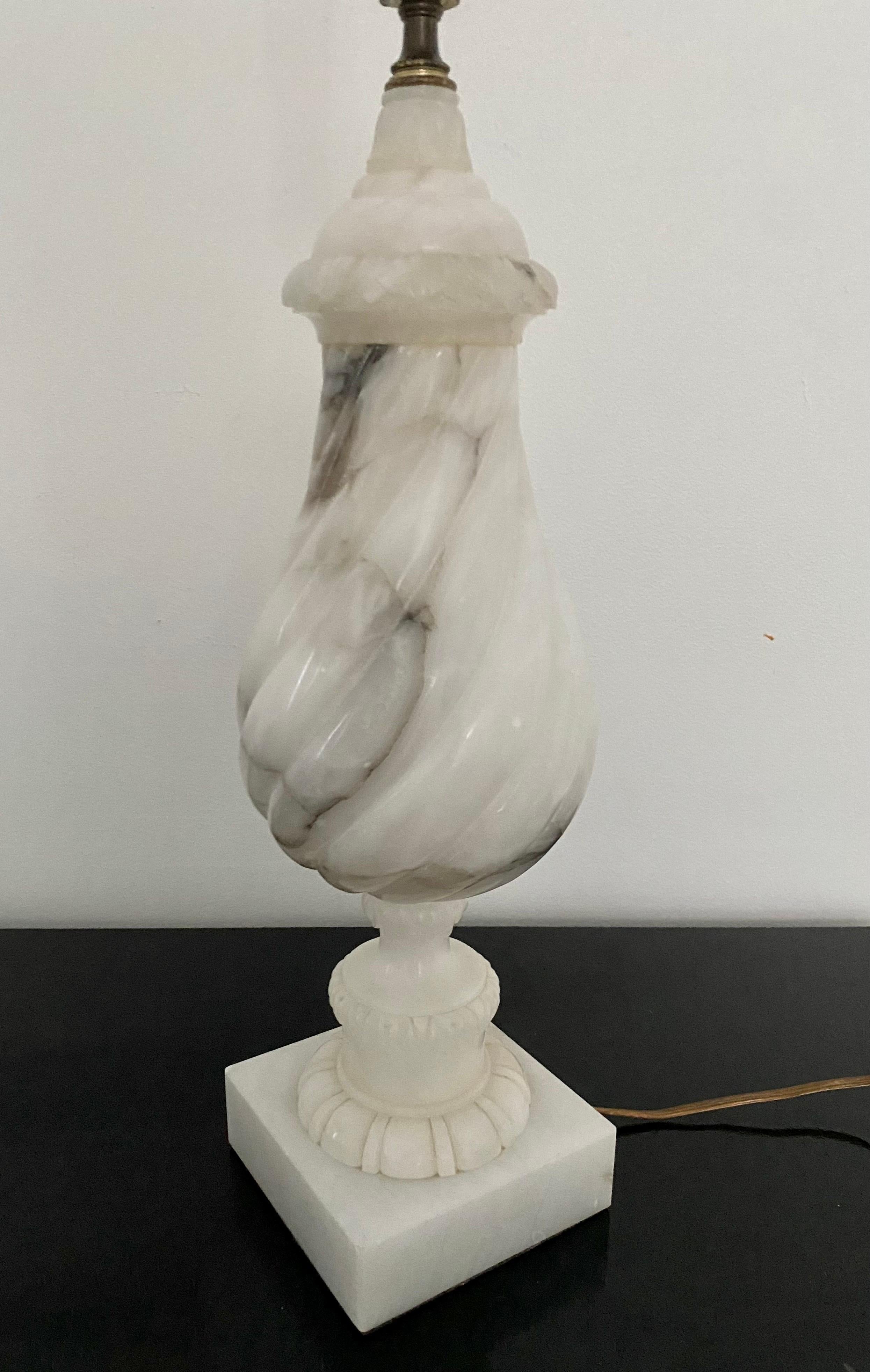 Marble Carved Twisted Balustrade Table Lamp For Sale 2