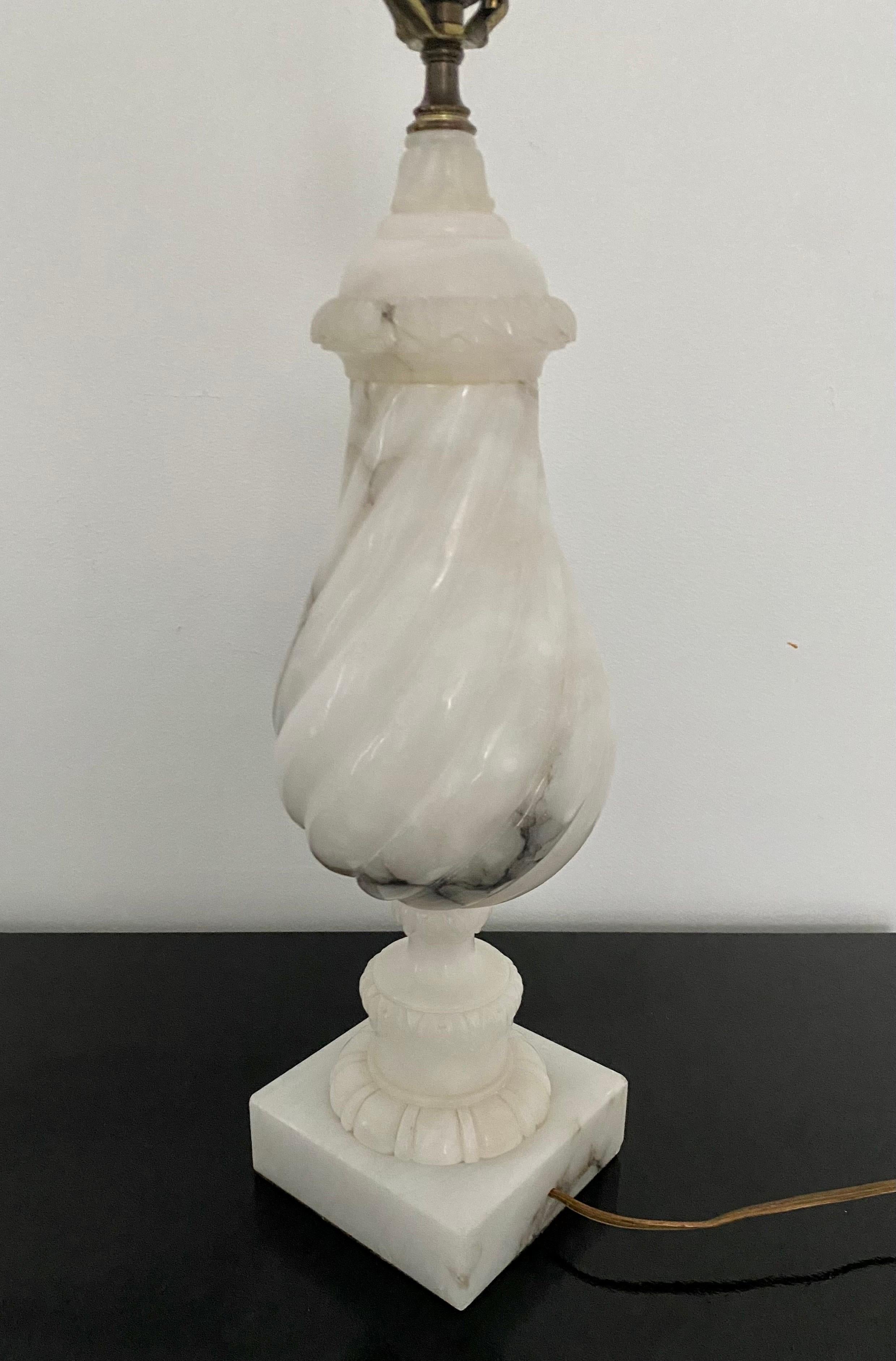Marble Carved Twisted Balustrade Table Lamp For Sale 3
