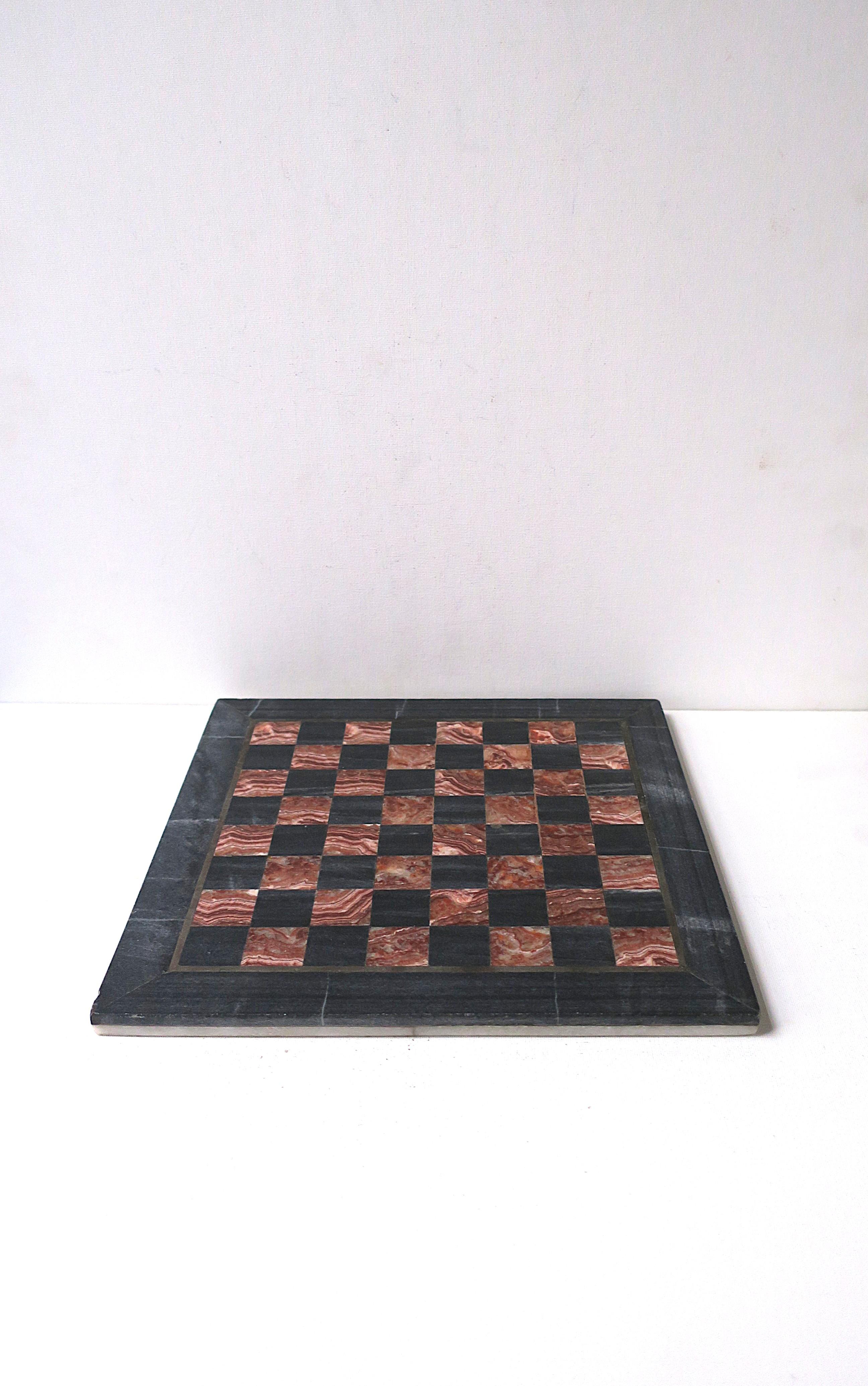 Marble Chess Board In Good Condition For Sale In New York, NY