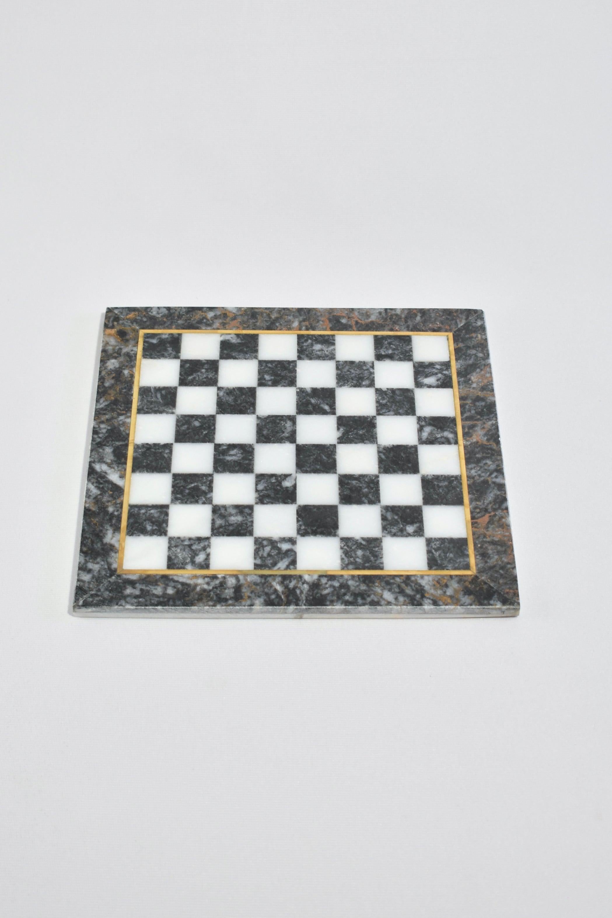 Marble Chess Set In Good Condition In Richmond, VA