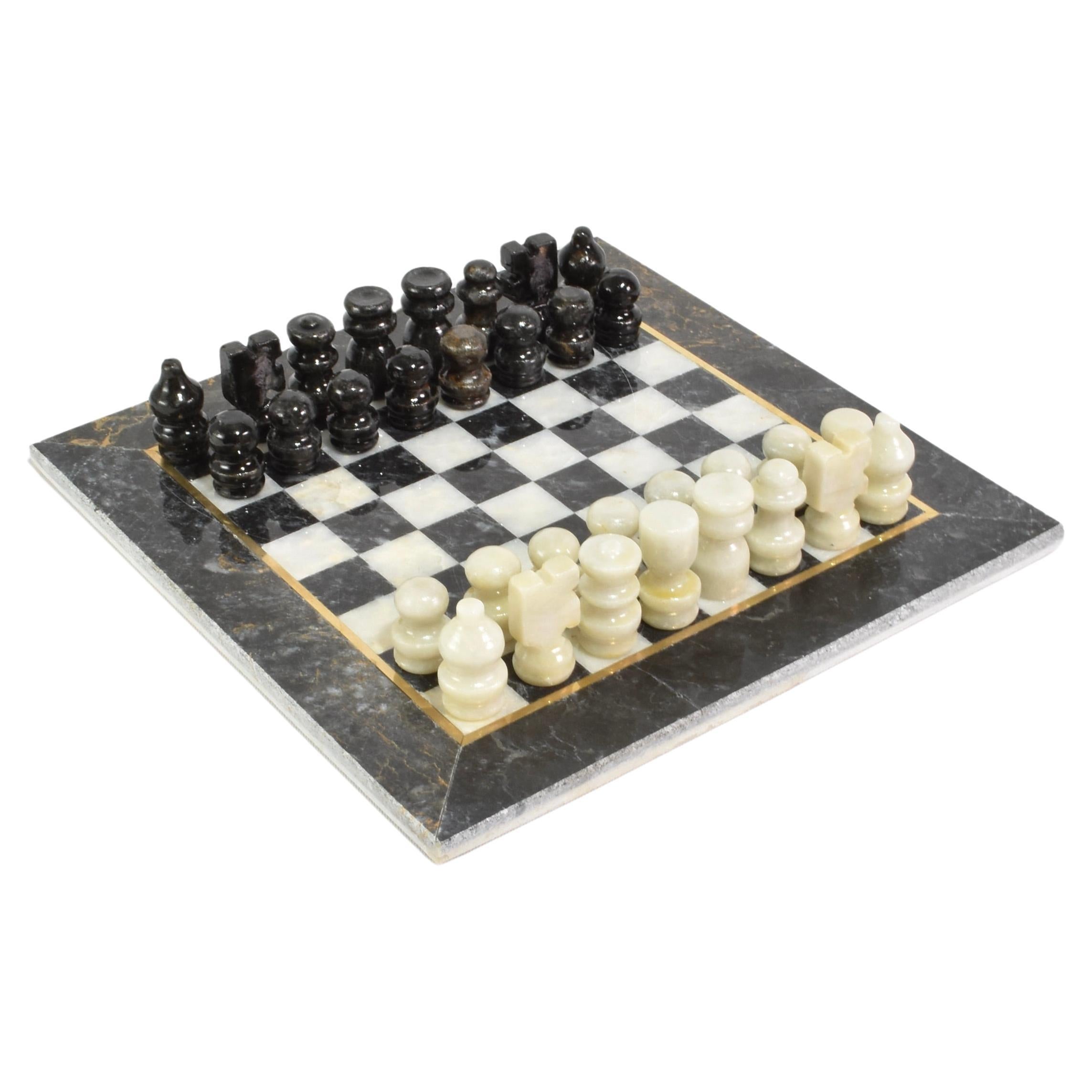 Jeu d'échecs en marbre en vente