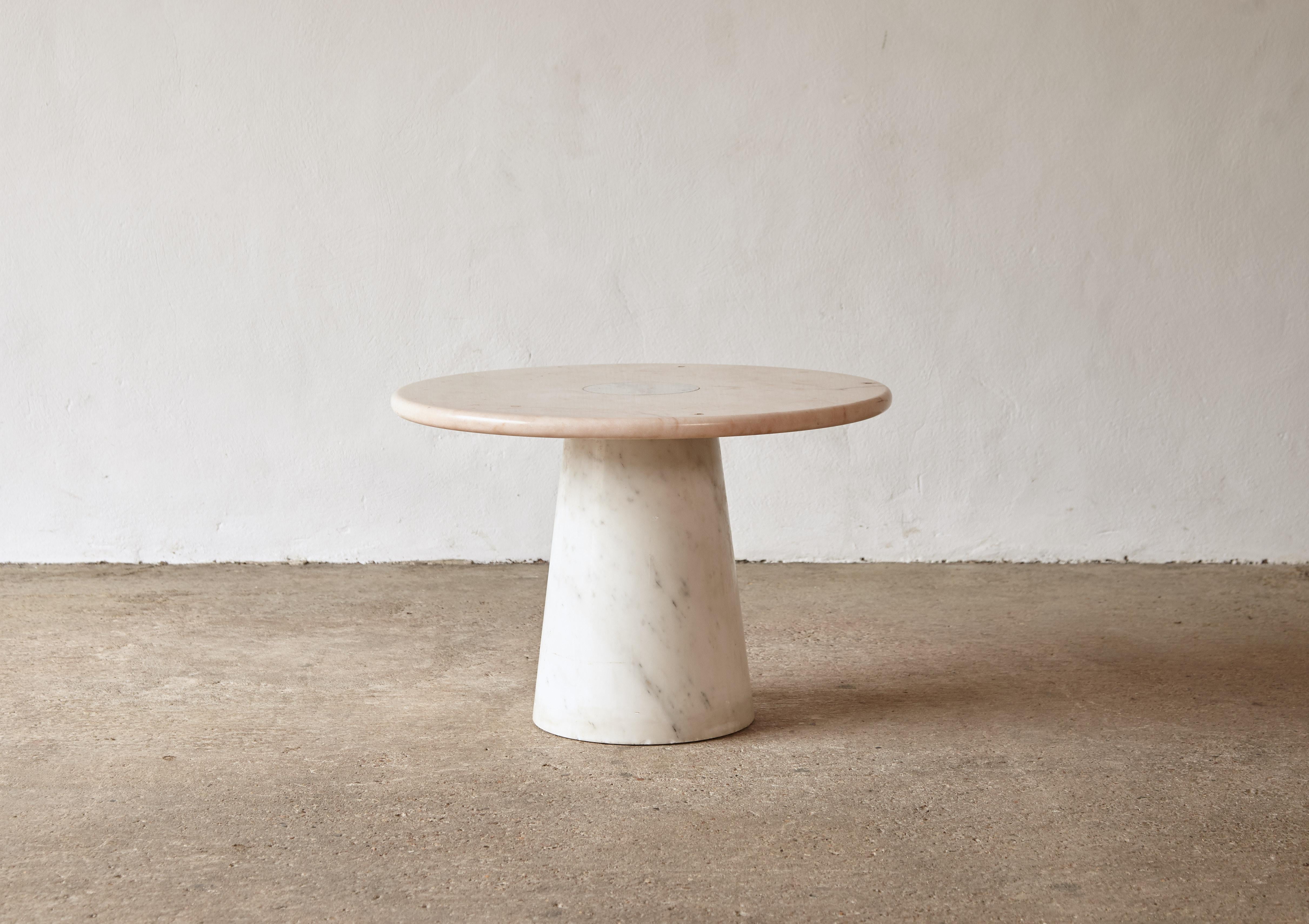 Rare two tone marble table, attributed to Angelo Mangiarotti for Skipper, Italy, 1970s. Ships worldwide.





UK customers please note: displayed prices do not include VAT.


