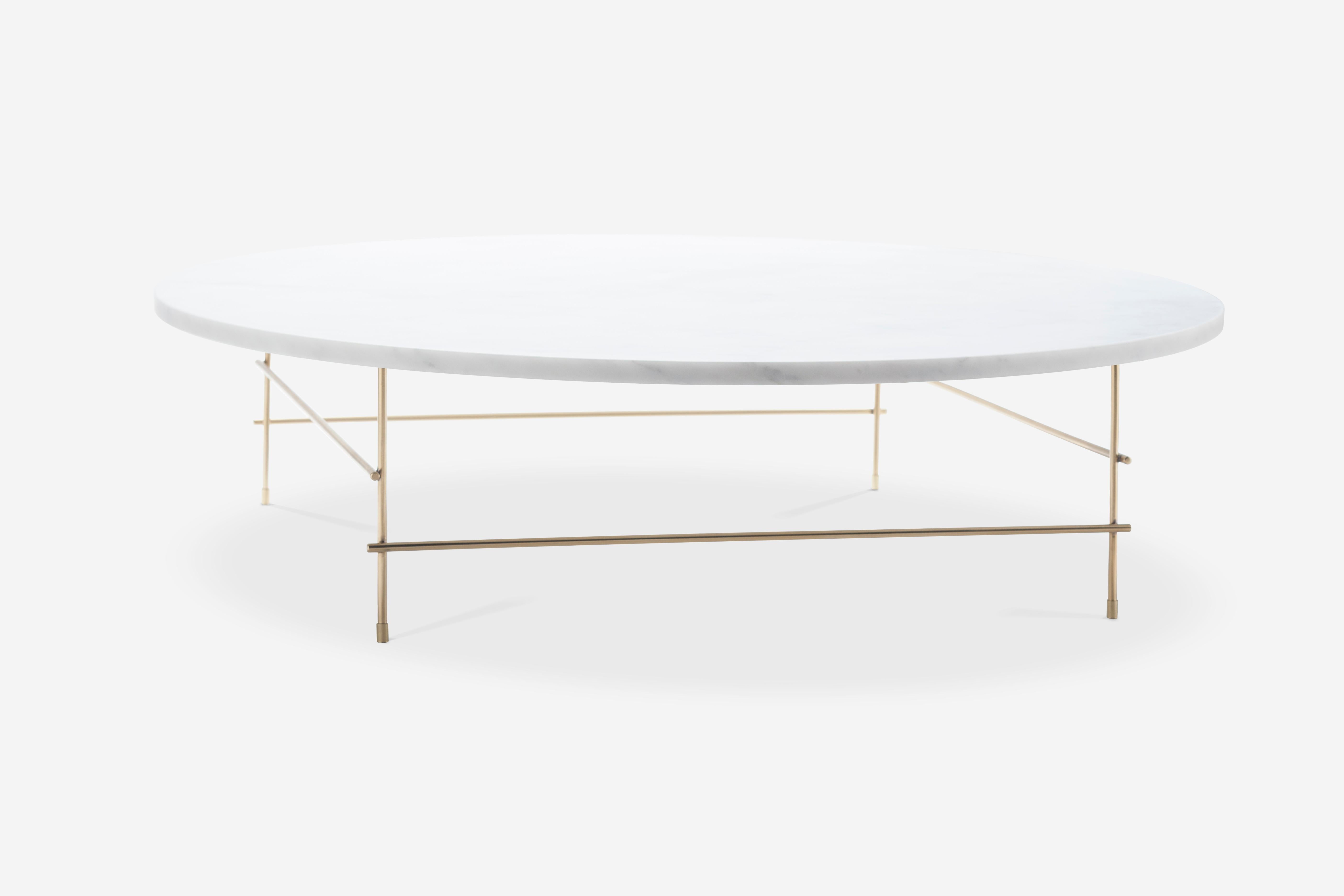 Marble coffee table by Joseph Vila Capdevila
Material: Carrara marble, brass
Dimensions: ø 100 x 25.5 cm
Weight: 46.5 kg


Aparentment is a space for creation and innovation, experimenting with materials with the goal to develop robust,