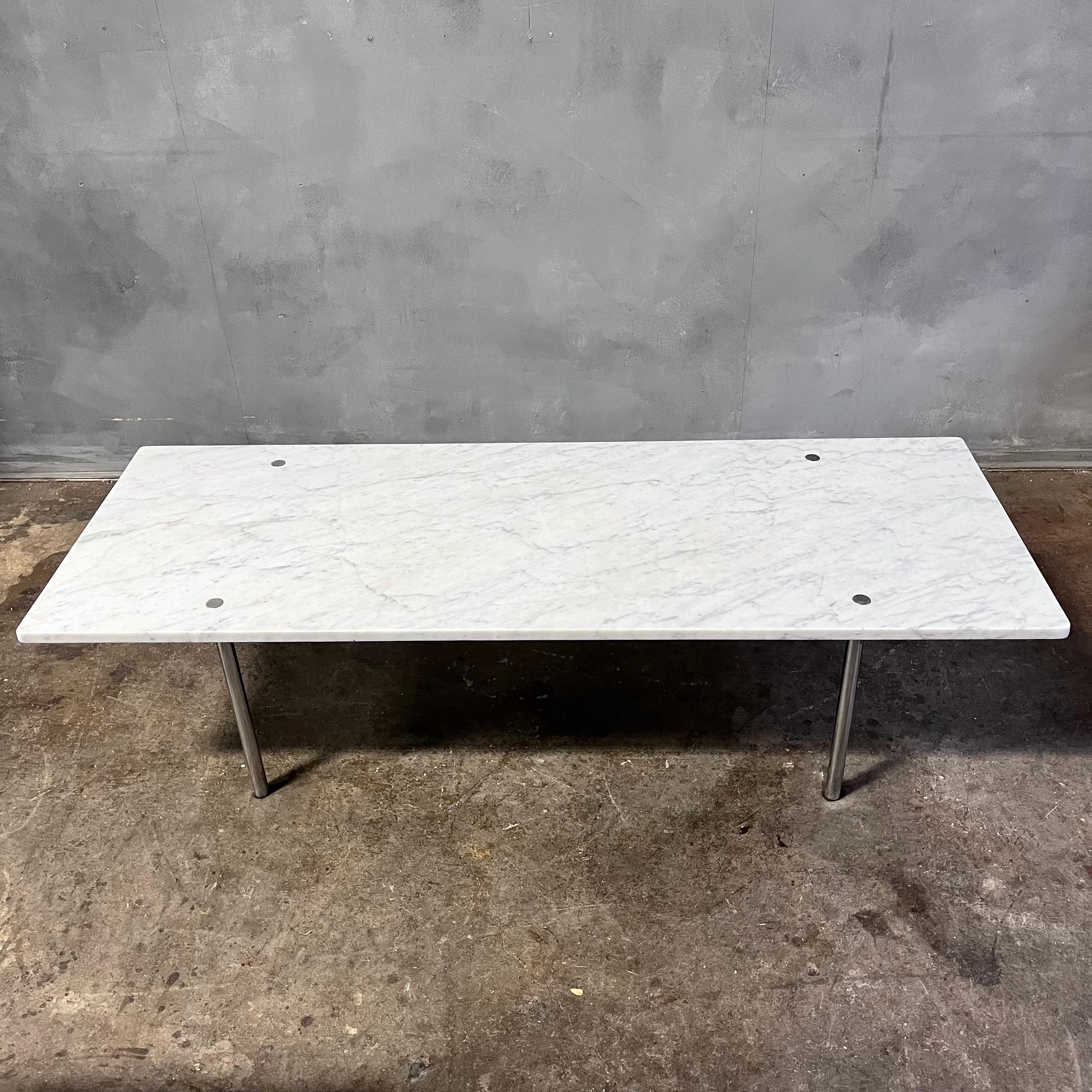 20th Century Marble Coffee Table by Laverne