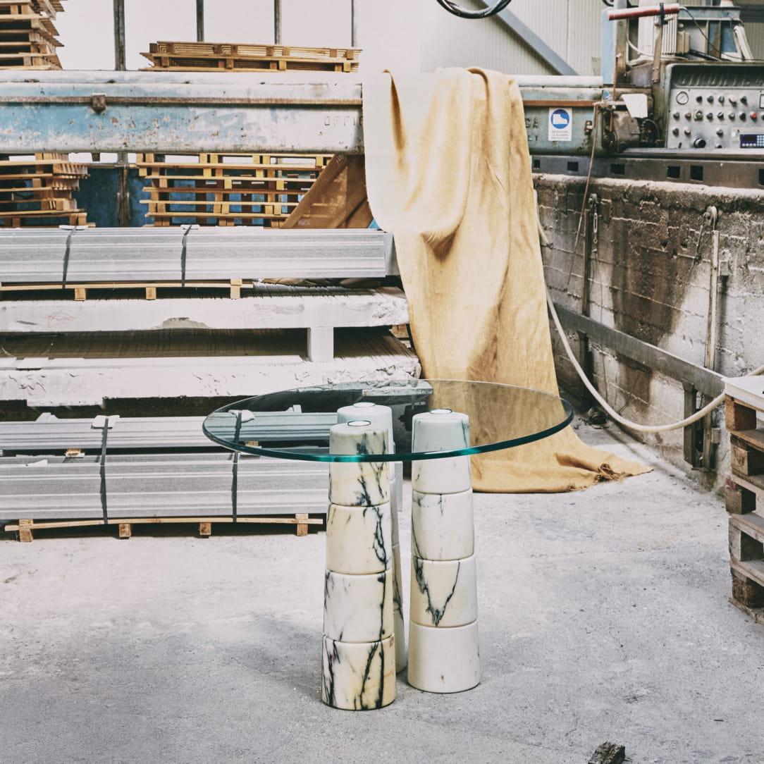 Postmoderne Table basse en marbre Samuele Brianza en vente
