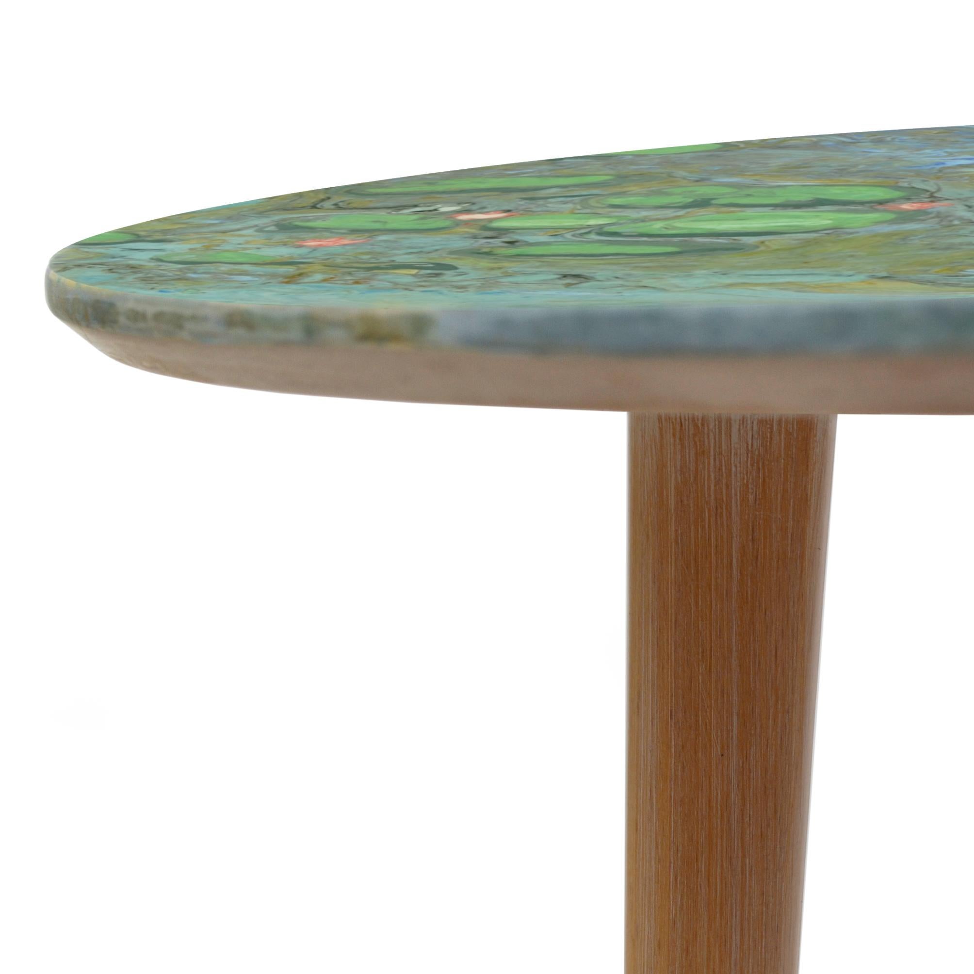 Arts and Crafts Table basse en marbre scagliola art  Pieds en bois fabriqués à la main en Italie par Cupioli en vente