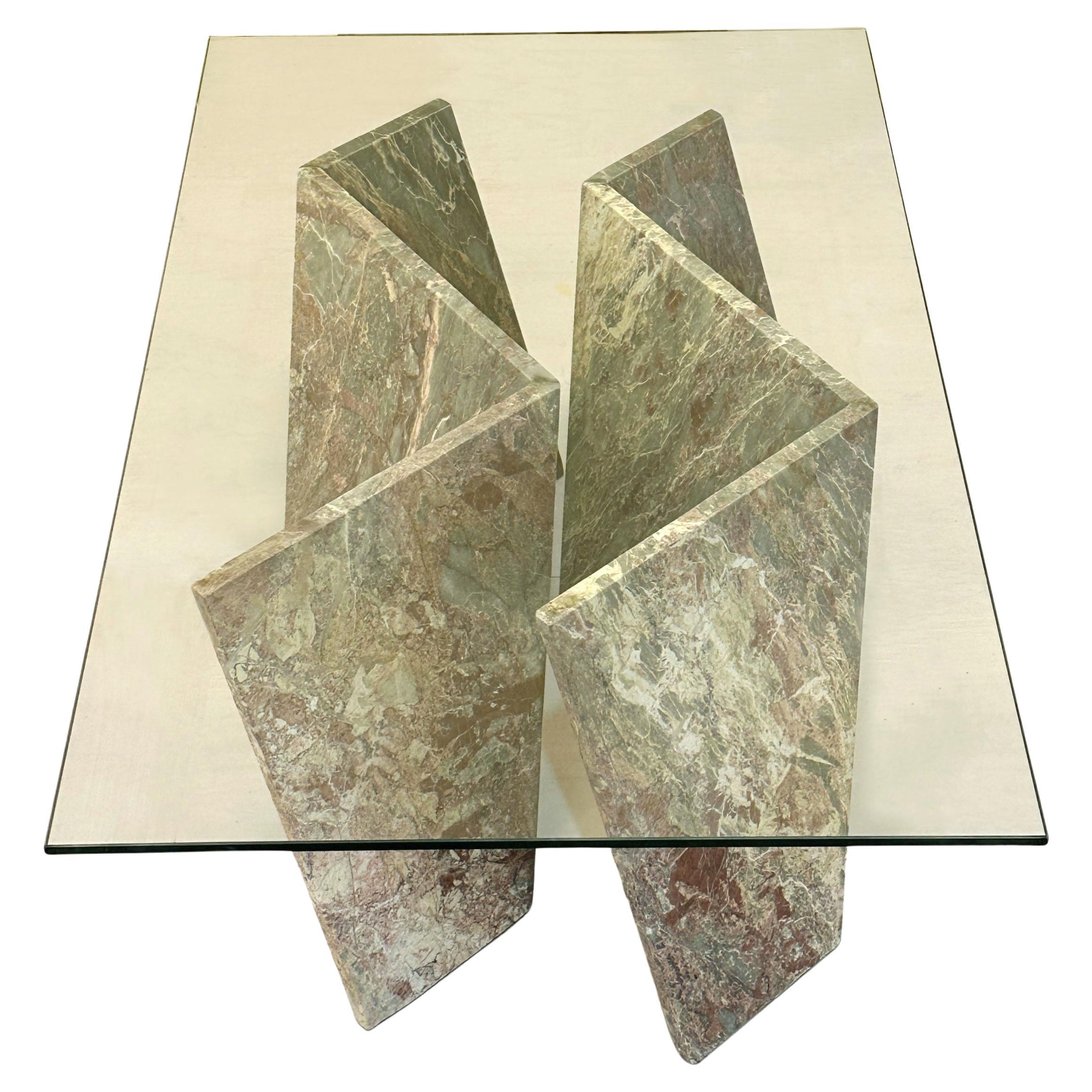 Mesa de centro de mármol con tapa rectangular de cristal, Italia Años 70 en venta