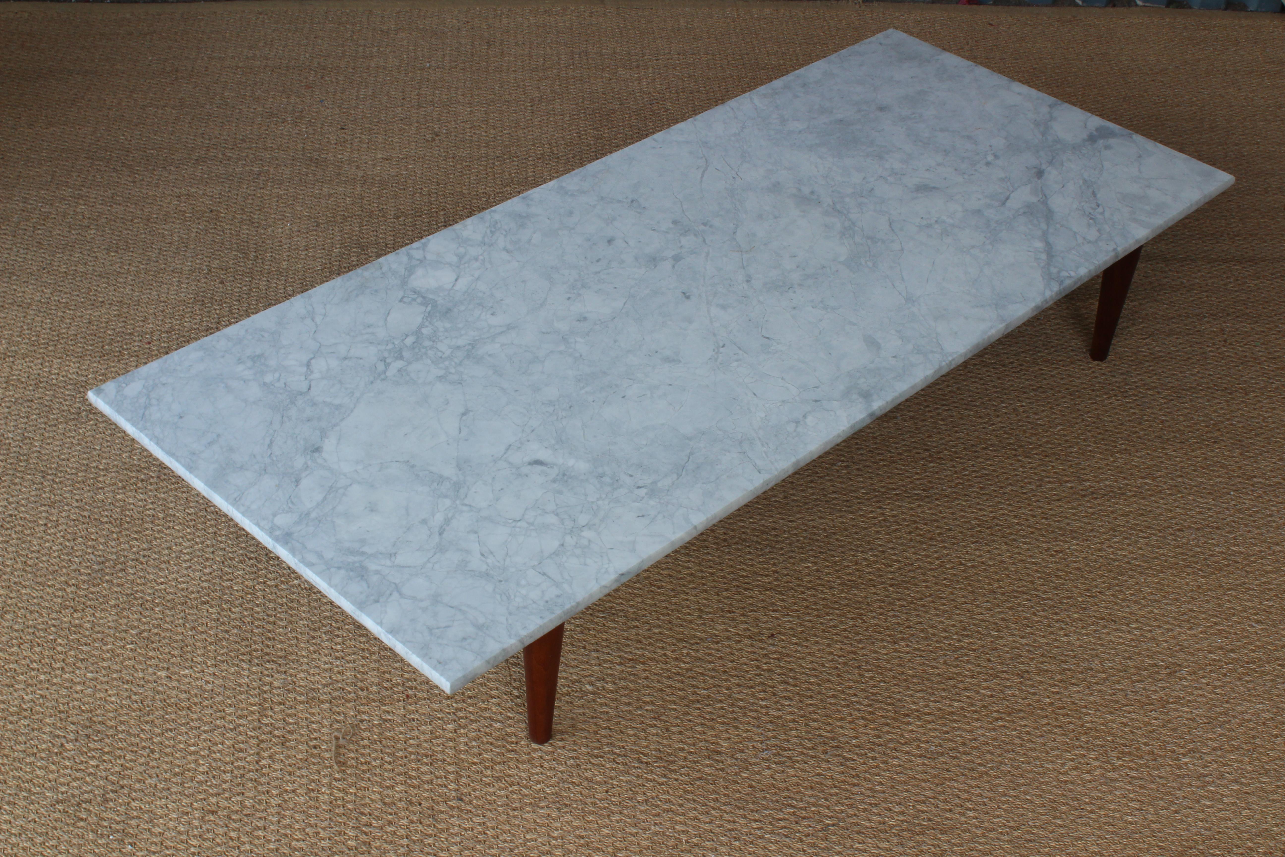 Mid-20th Century Marble Coffee Table with Walnut Base by John Widdicomb, U.S.A, 1950s.