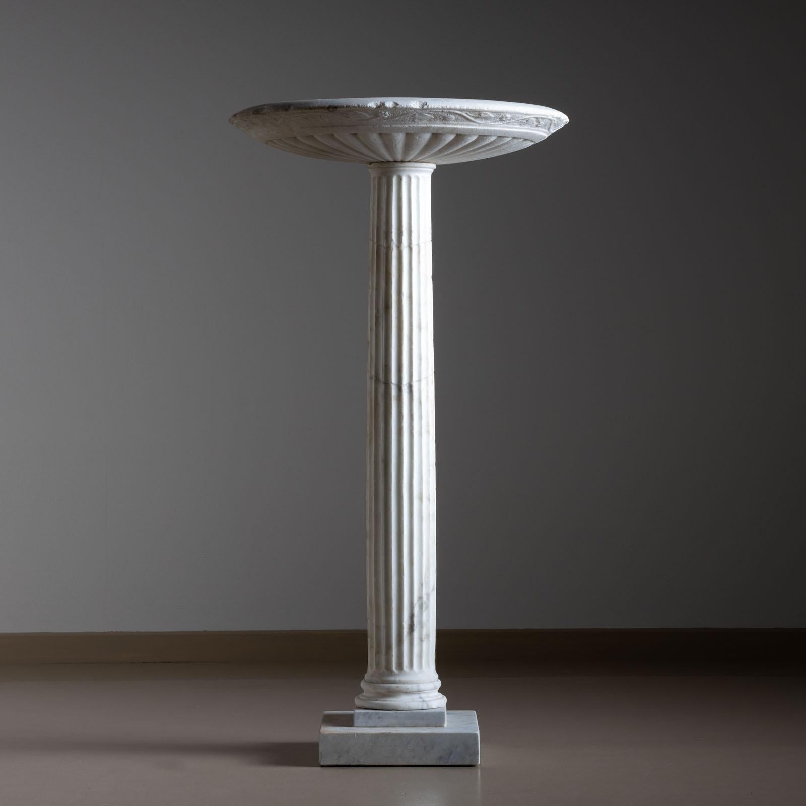 Marble Columns, 19th Century For Sale 9