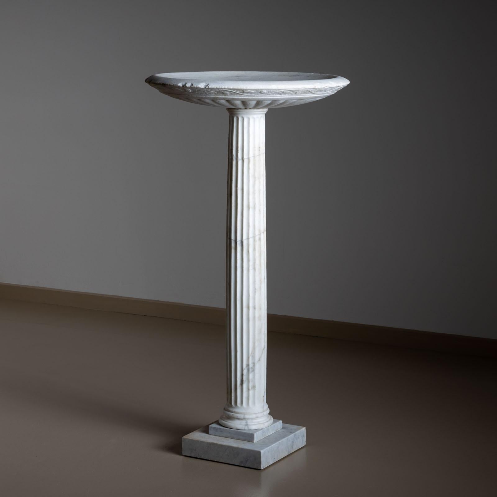Marble Columns, 19th Century For Sale 10
