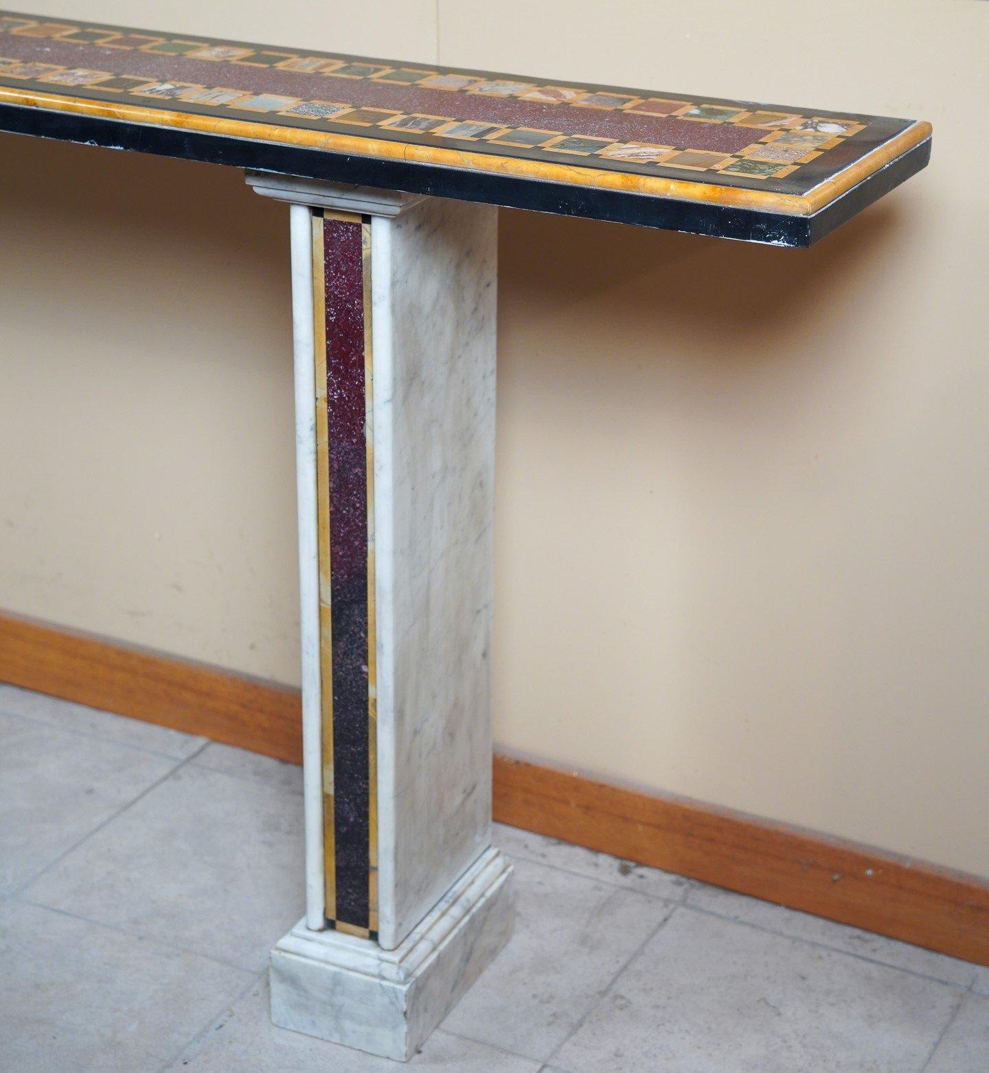 Marble consolle with precious stones In Good Condition For Sale In Rome, IT