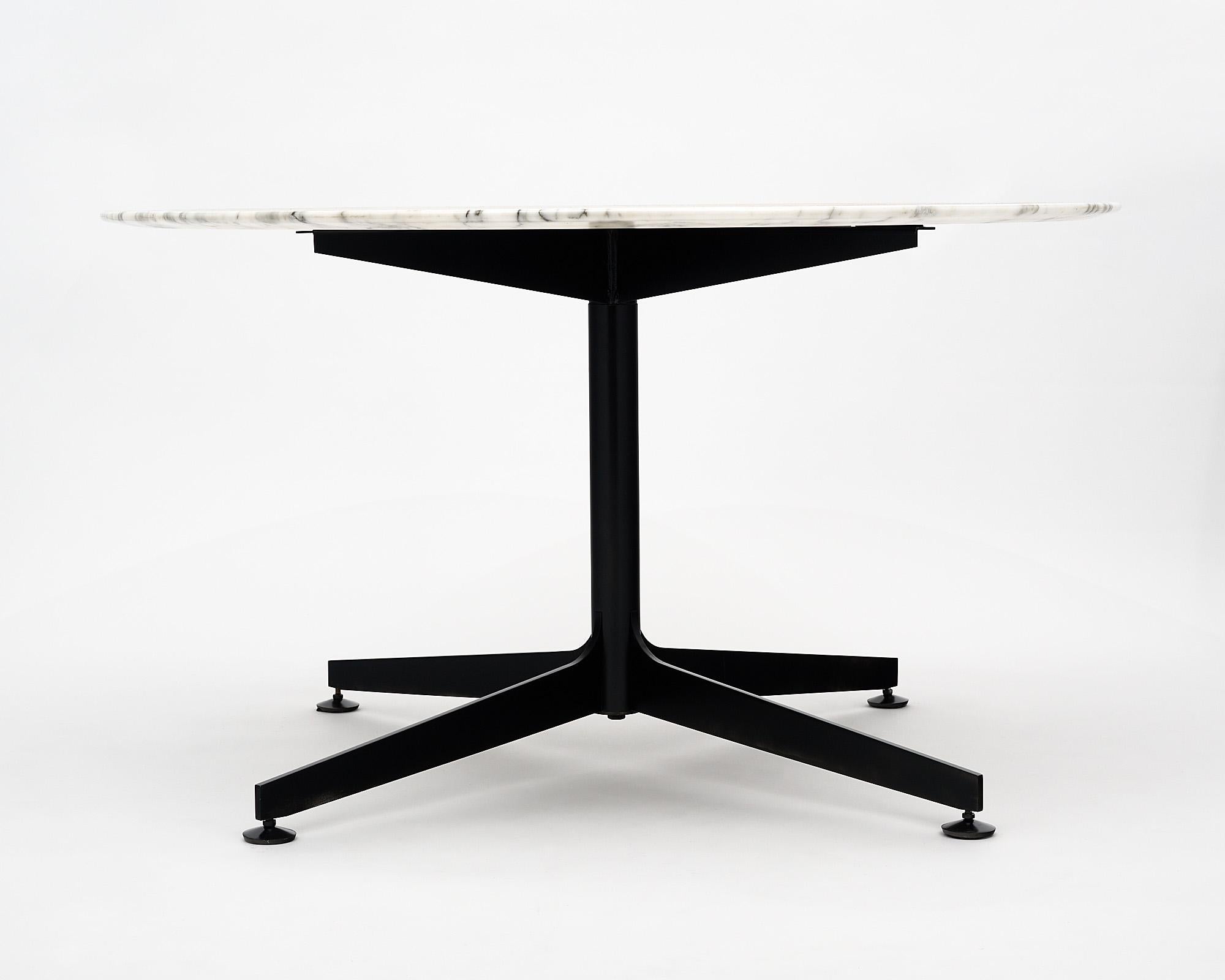 Mid-Century Modern Marble Dining Table by Knoll For Sale
