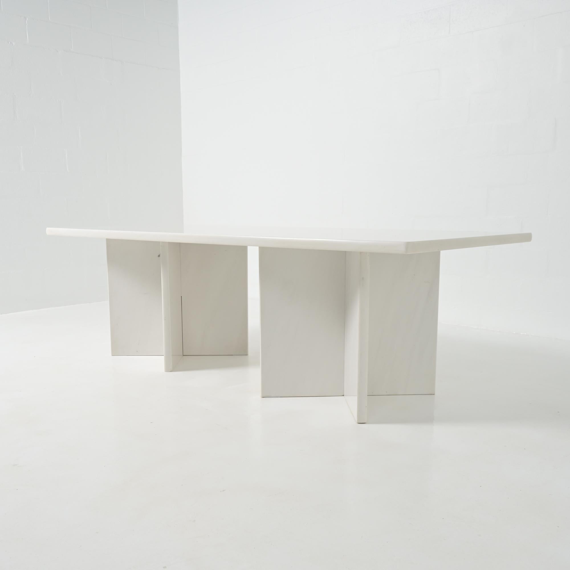Marble Dining Table from the 1970s en vente 2