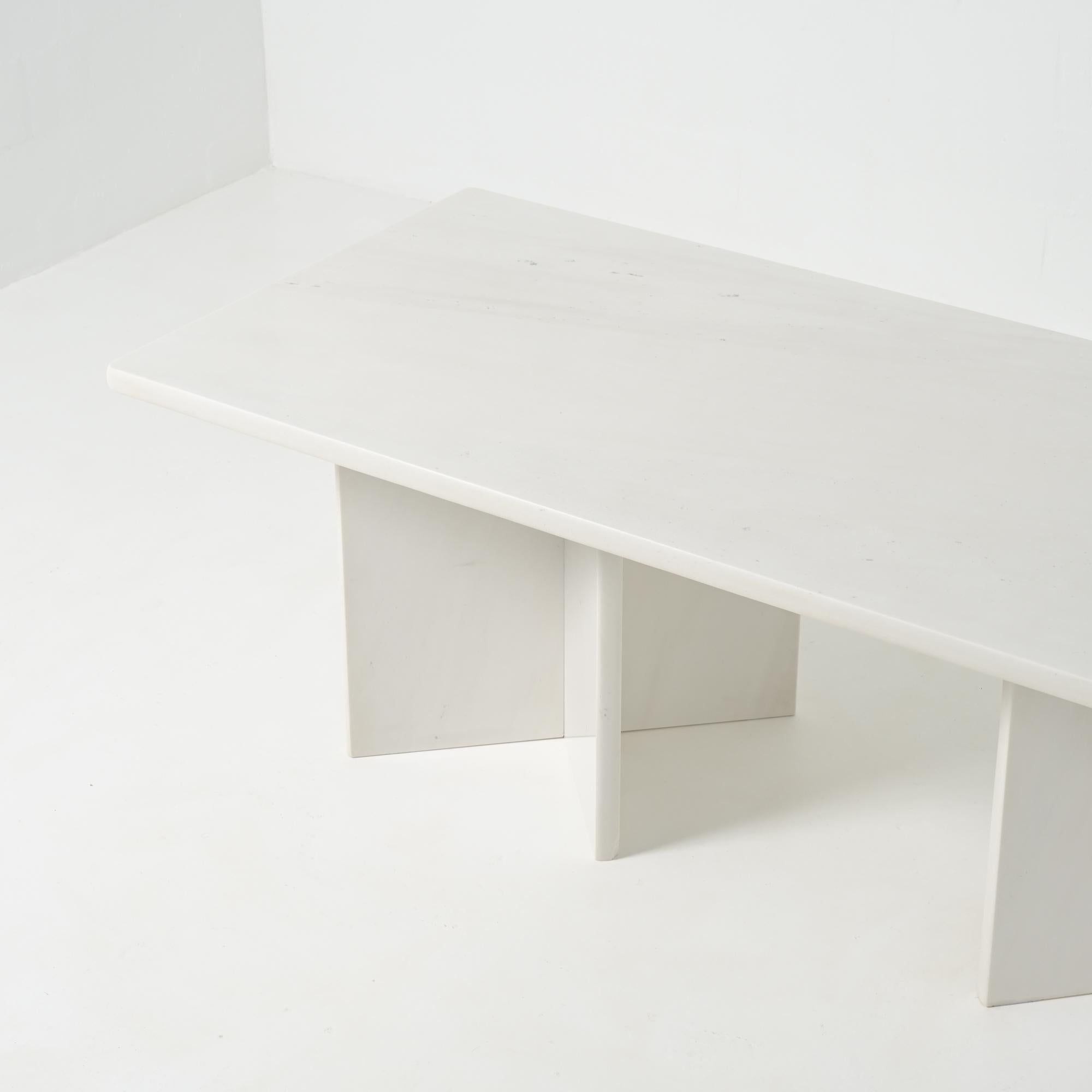 Marble Dining Table from the 1970s en vente 3