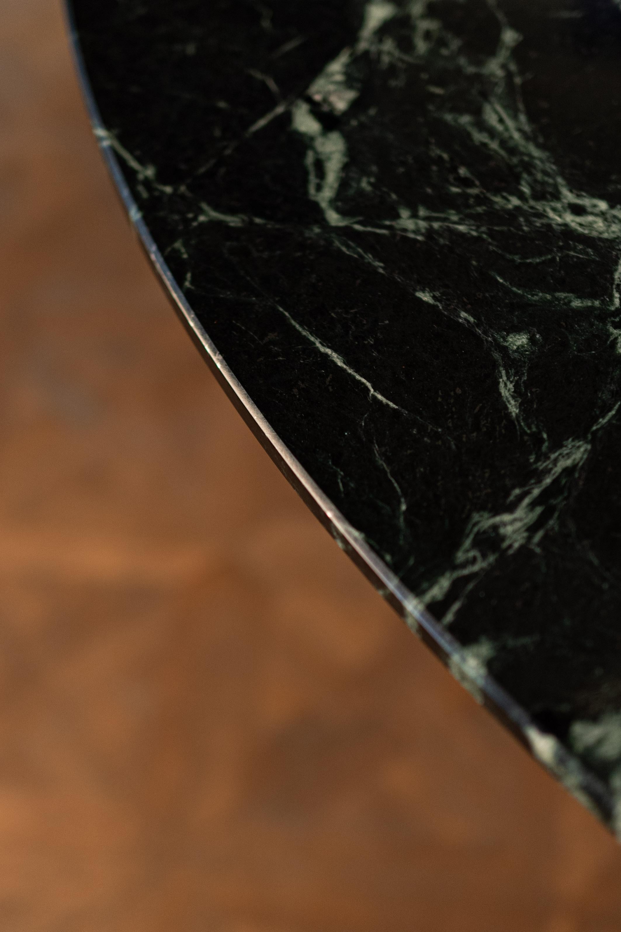 Italian Marble dining table in Api verdi colour For Sale