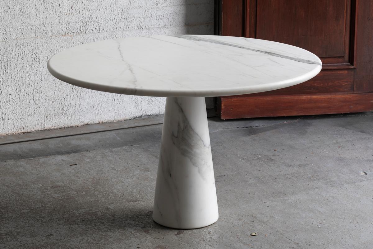 Marble dining table in style of Angelo Mangiarotti, Italy, 1970s For Sale 2