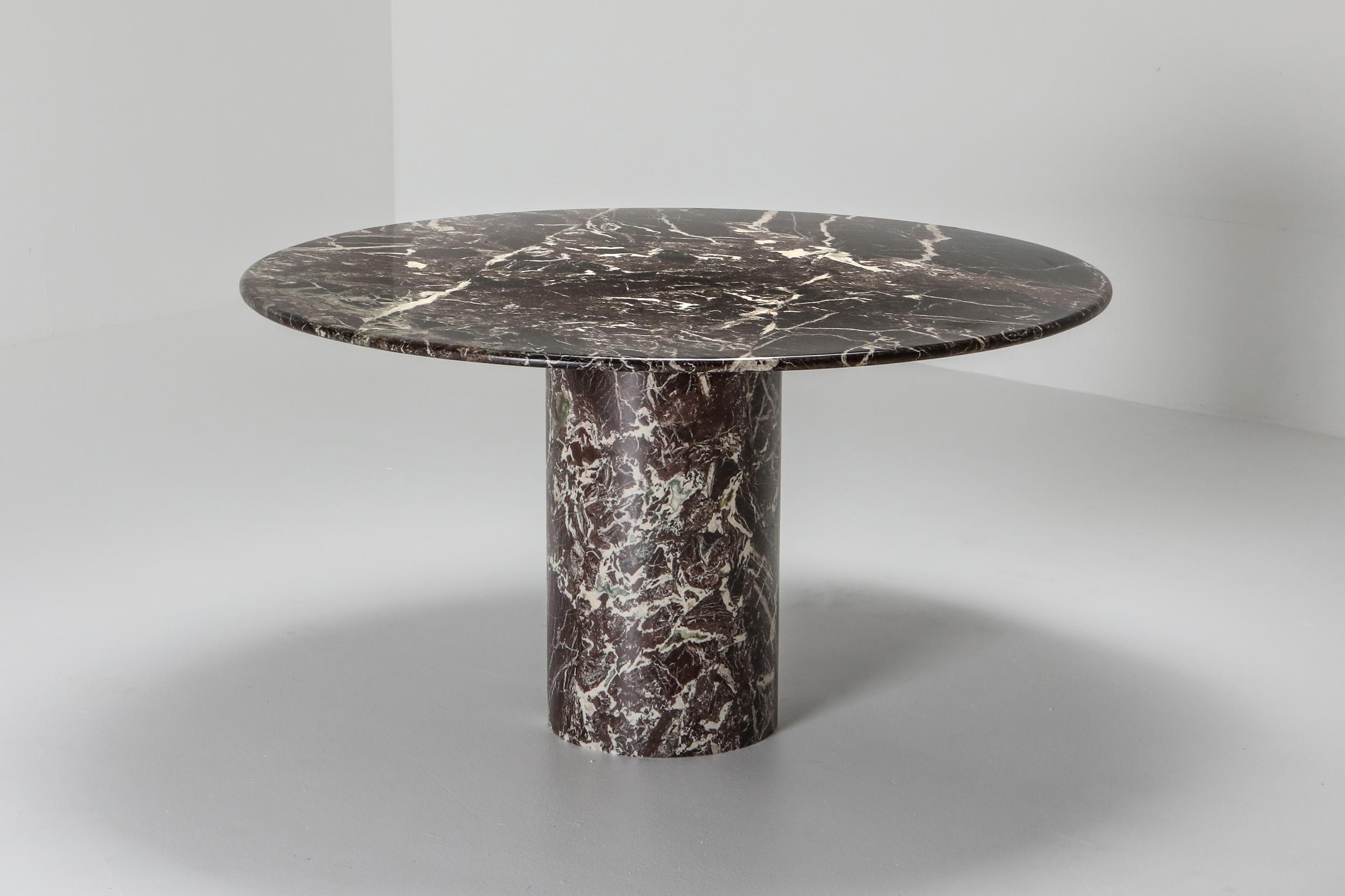 Post-Modern Marble Dining Table 'Rosso Levanto', Italy, 1970s
