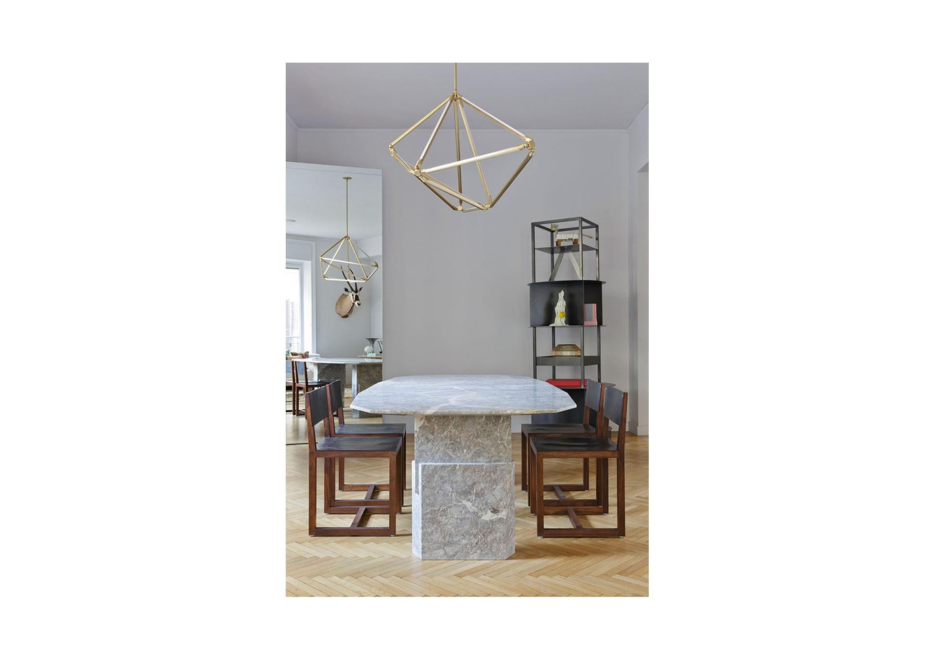 Autre Table de salle à manger en marbre Dorik par Oeuffice en vente