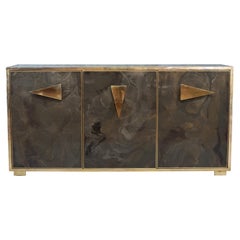 Aparador de cristal efecto mármol 3 puertas  jusfurnituress diseñador
