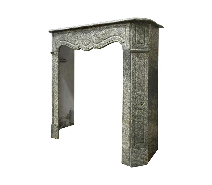Late 19th Century Marble firepalce mantel 19th Century For Sale