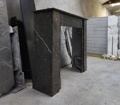 Repisa de chimenea de mármol Siglo XX