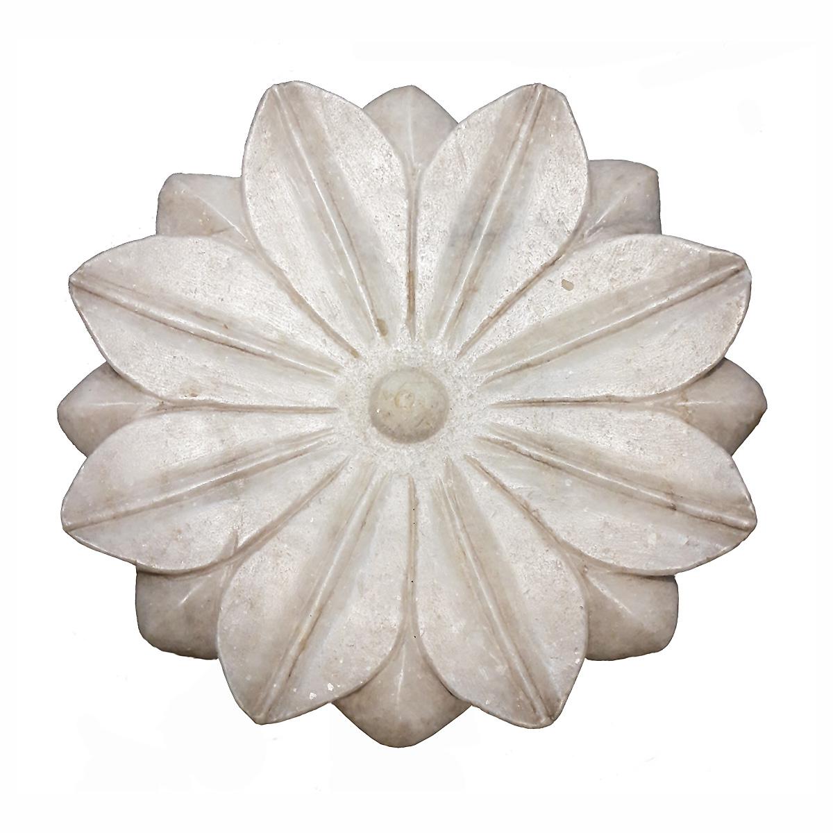 Indian Marble Flower Plate / Vide Poche from India, Mid-20th Century For Sale