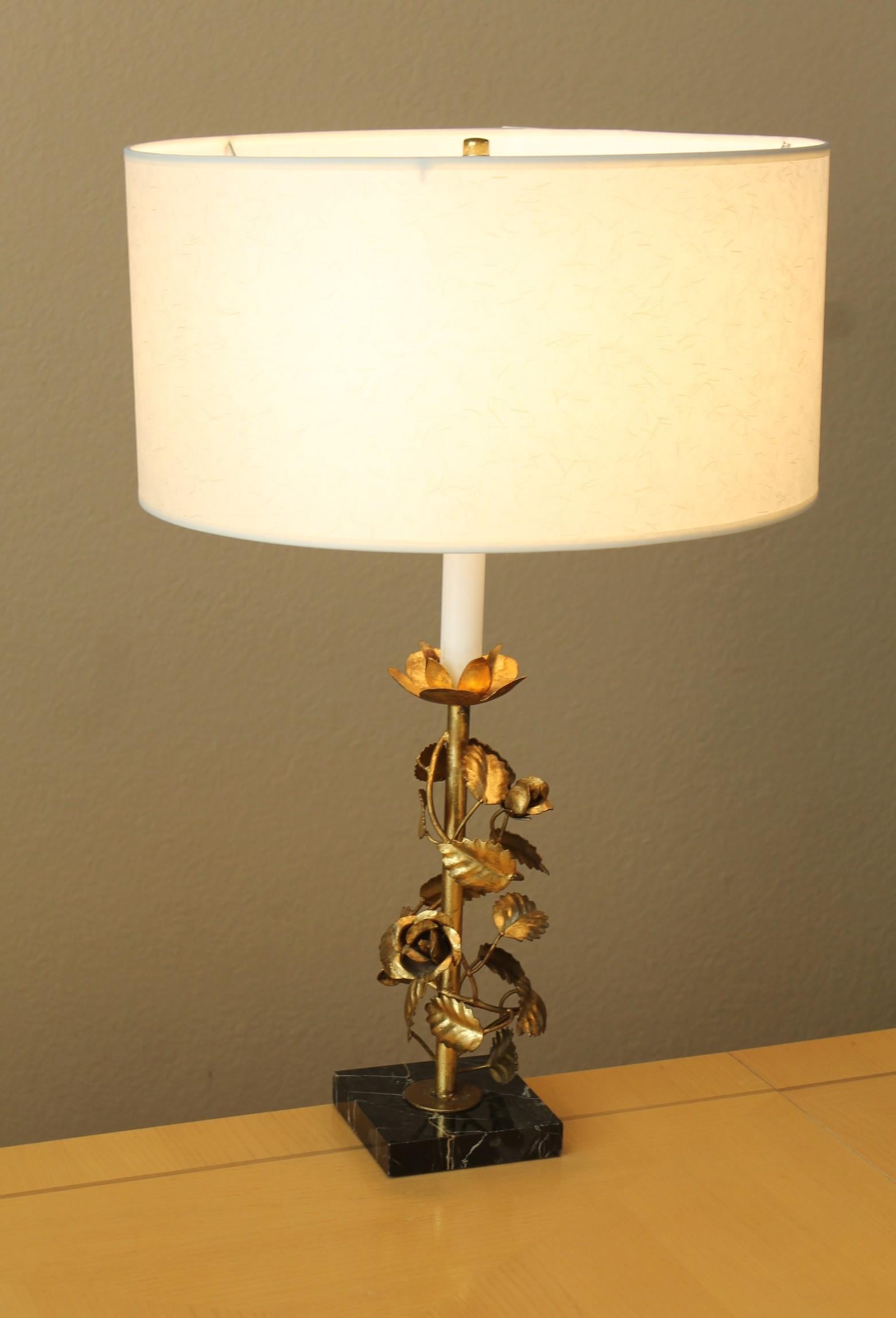 Marble & Gilt Metal Sculpture Mid Century Table Lamp! Italian For Wilmar!  1950s In Good Condition For Sale In Peoria, AZ