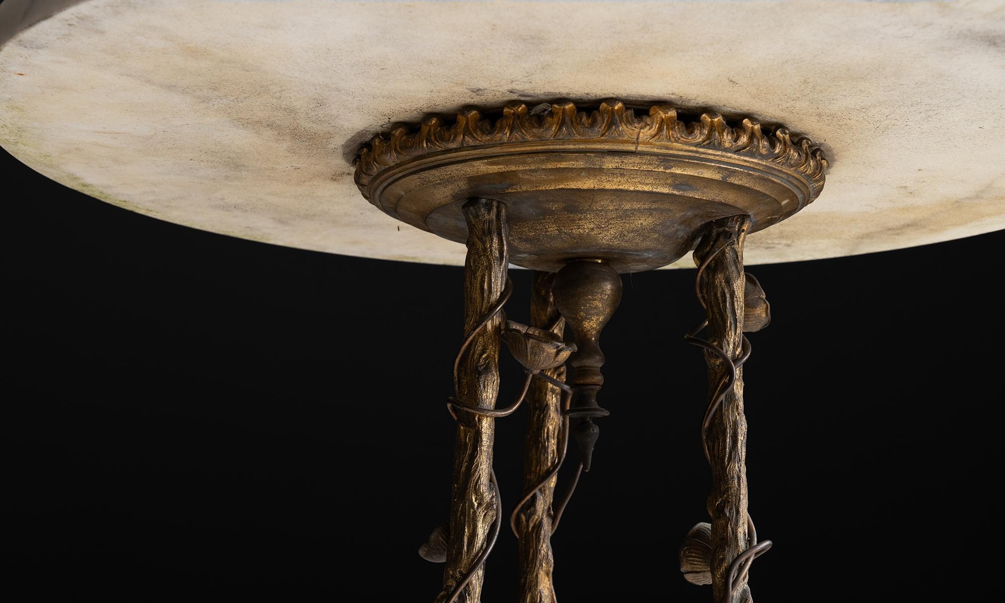 Table d'appoint en marbre et dorée, Angleterre vers 1890 Bon état - En vente à Culver City, CA