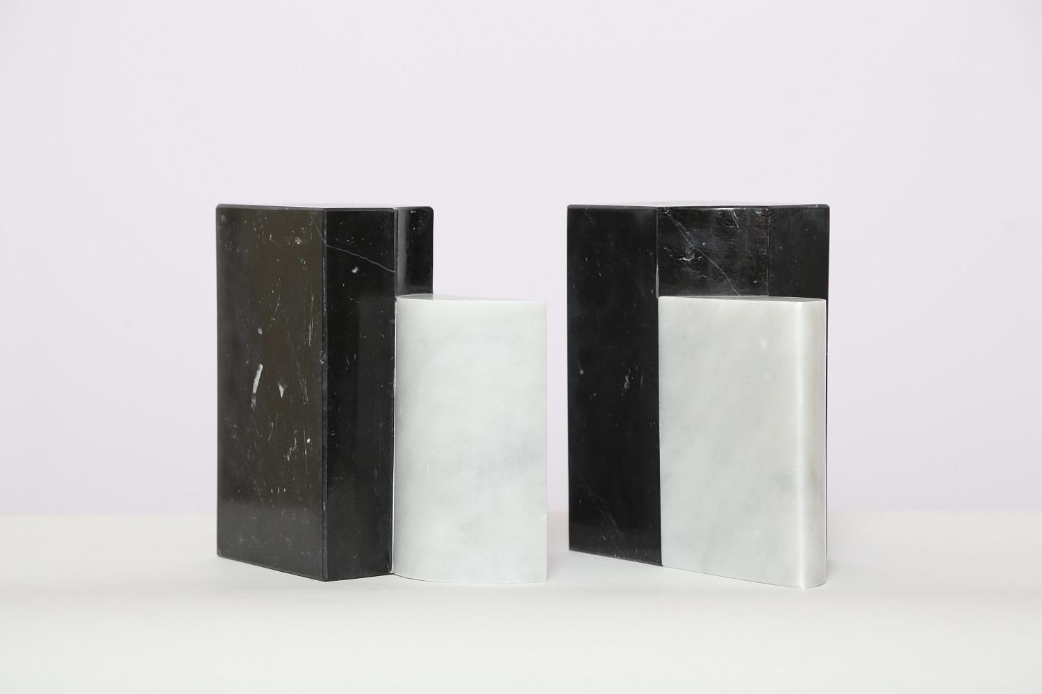 Contemporary The Marble House Bookends Black and White Carrara Marble, Handmade in Italy